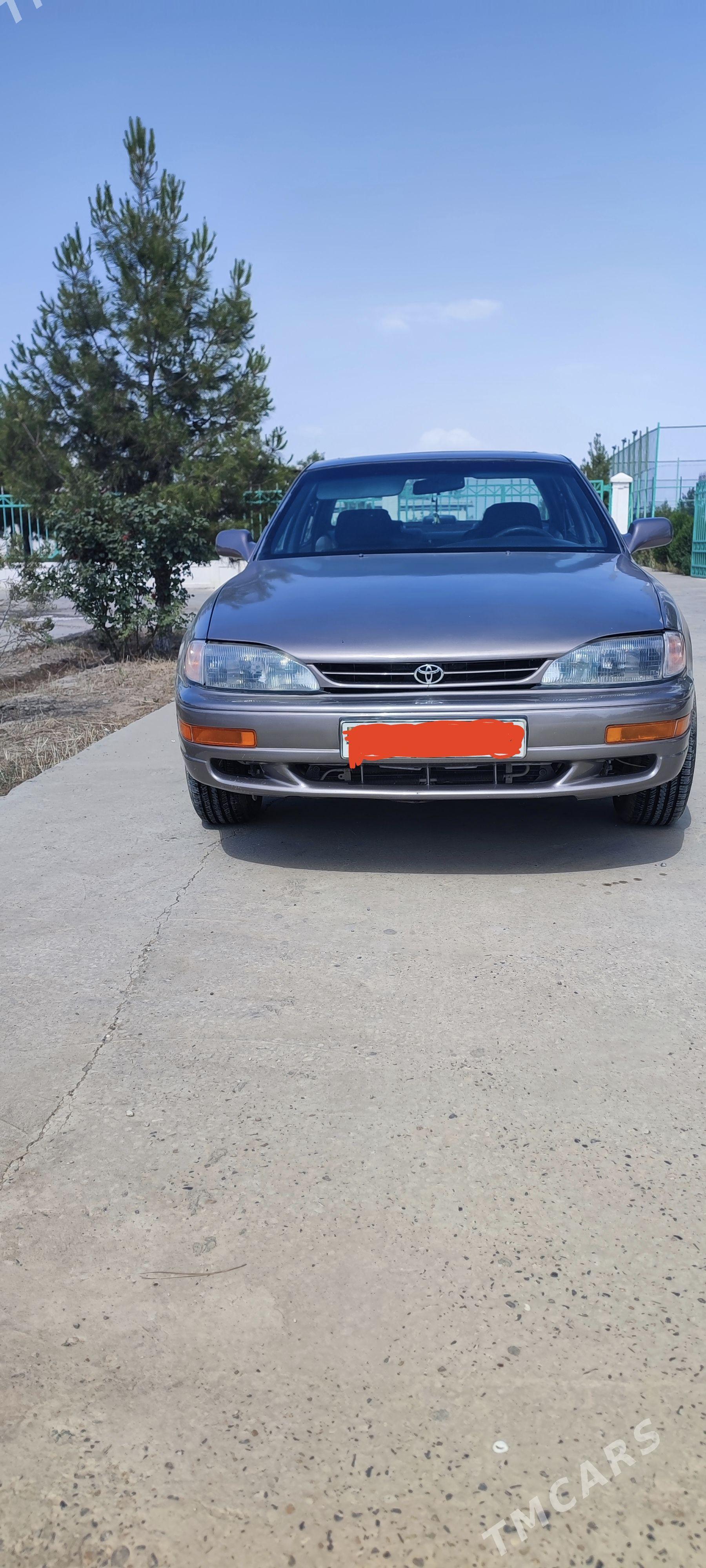 Toyota Camry 1993 - 127 000 TMT - Саят - img 1