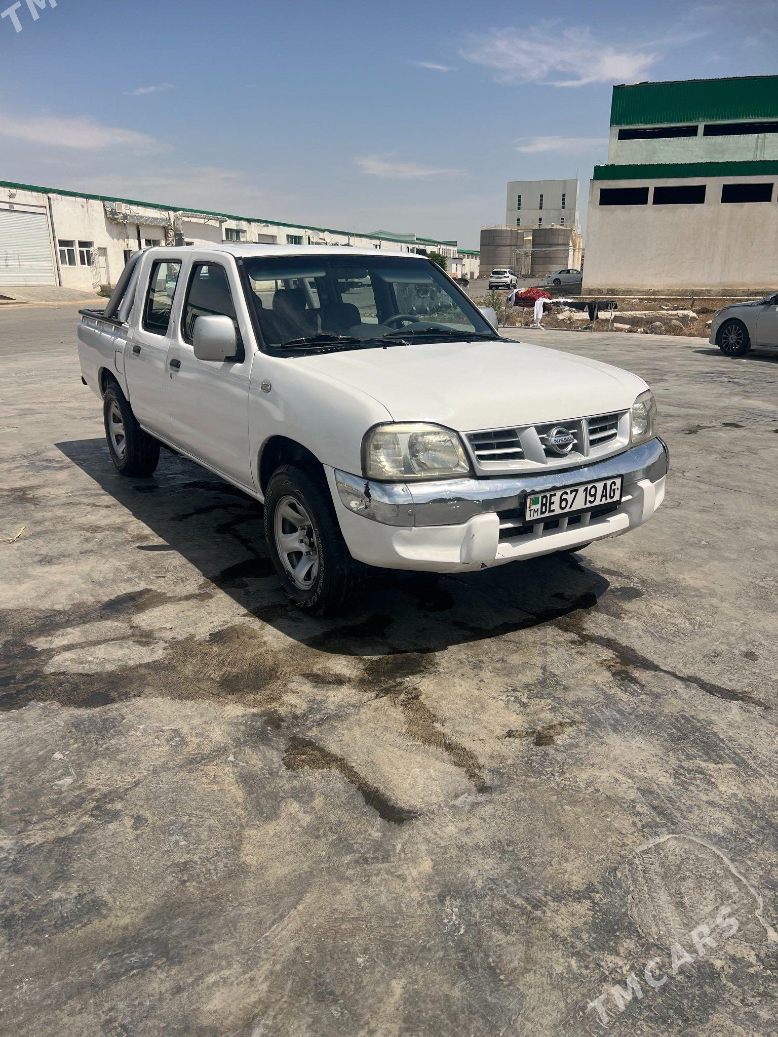 Nissan Navara 2007 - 140 000 TMT - Çoganly - img 1