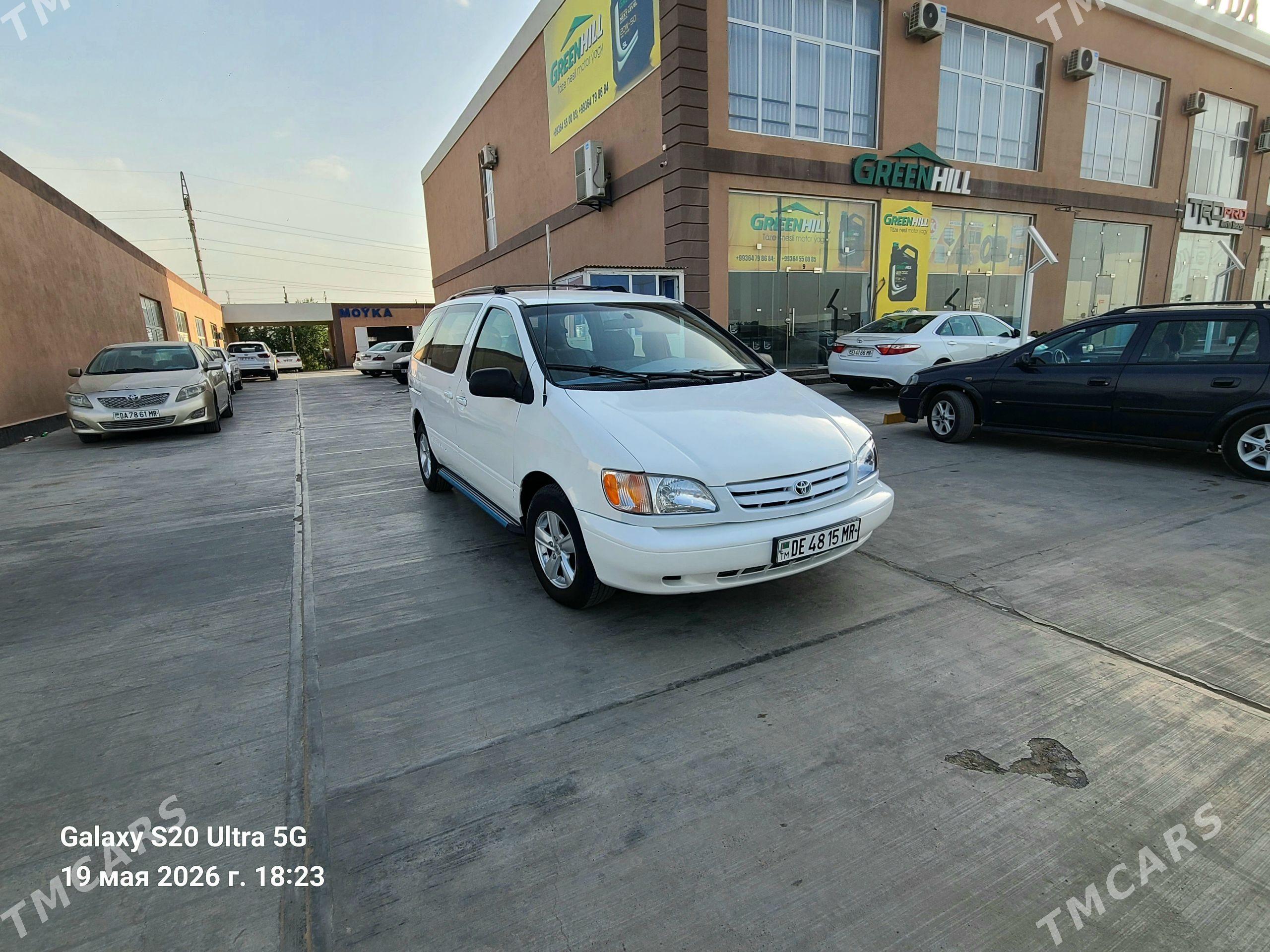 Toyota Sienna 2001 - 180 000 TMT - Mary - img 1
