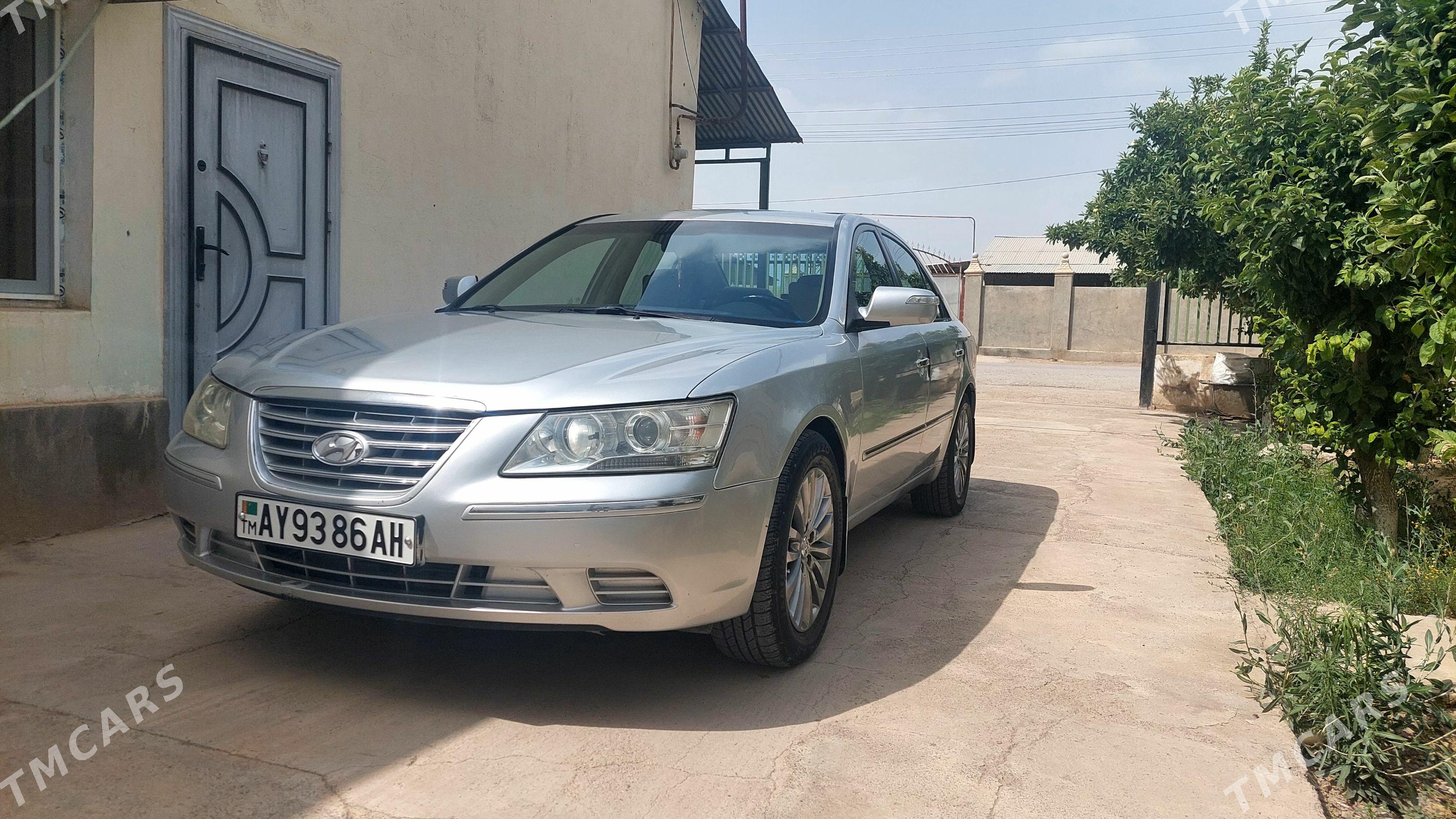 Hyundai Sonata 2009 - 155 000 TMT - Ак-Бугдайский этрап - img 1