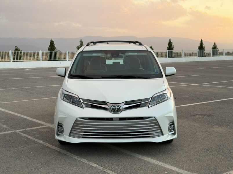 Toyota Sienna 2020 - 365 000 TMT - Ашхабад - img 1