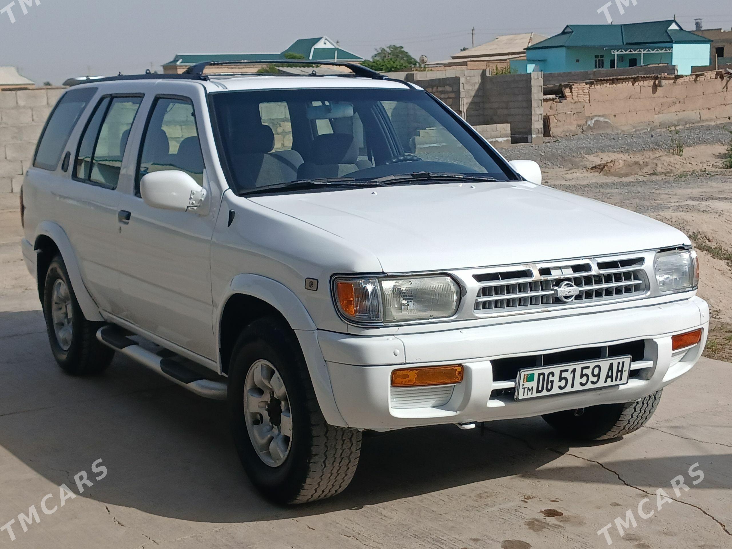 Nissan Pathfinder 1997 - 110 000 TMT - Кака - img 1
