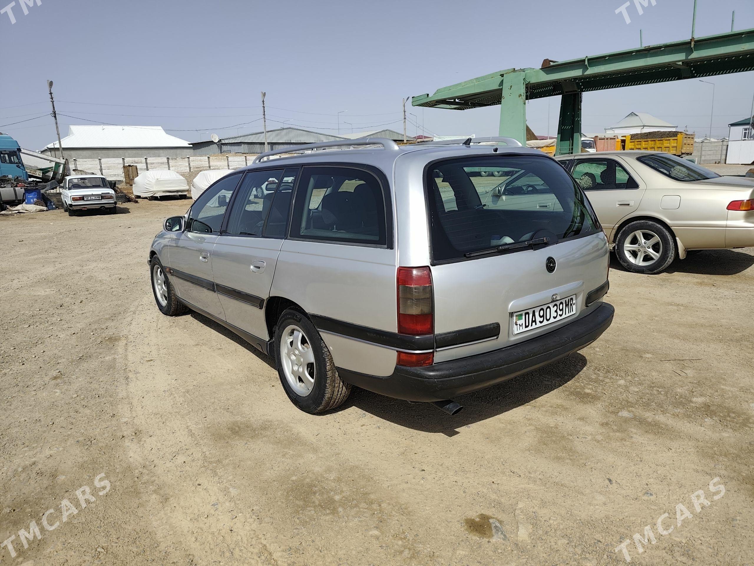Opel Omega 1997 - 35 000 TMT - Mary - img 1