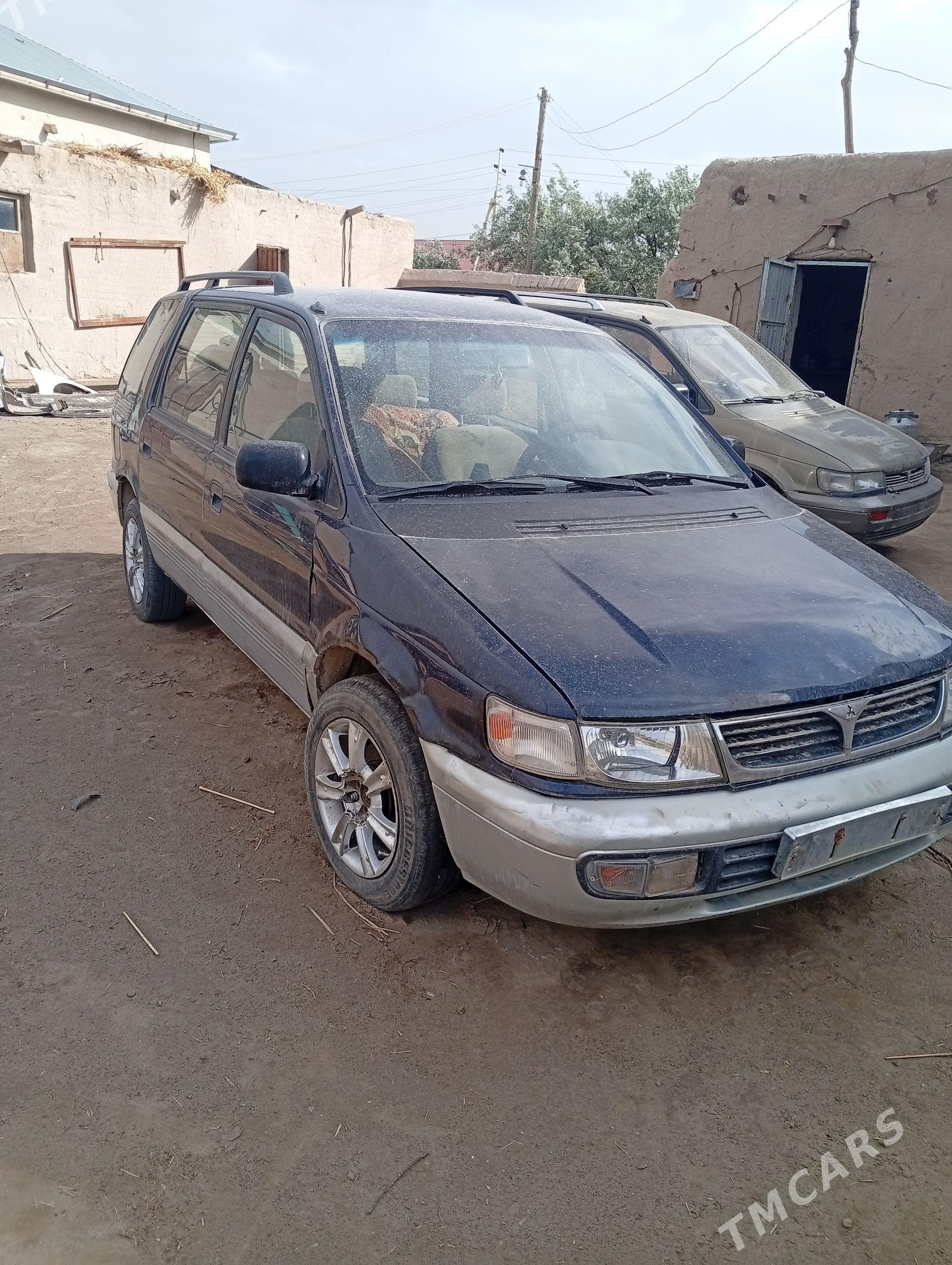 Mitsubishi Chariot 1995 - 22 000 TMT - Дашогуз - img 1