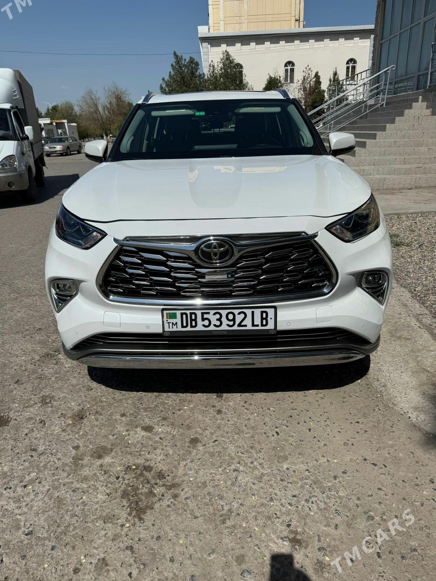 Toyota Highlander 2023 - 545 000 TMT - Туркменабат - img 1