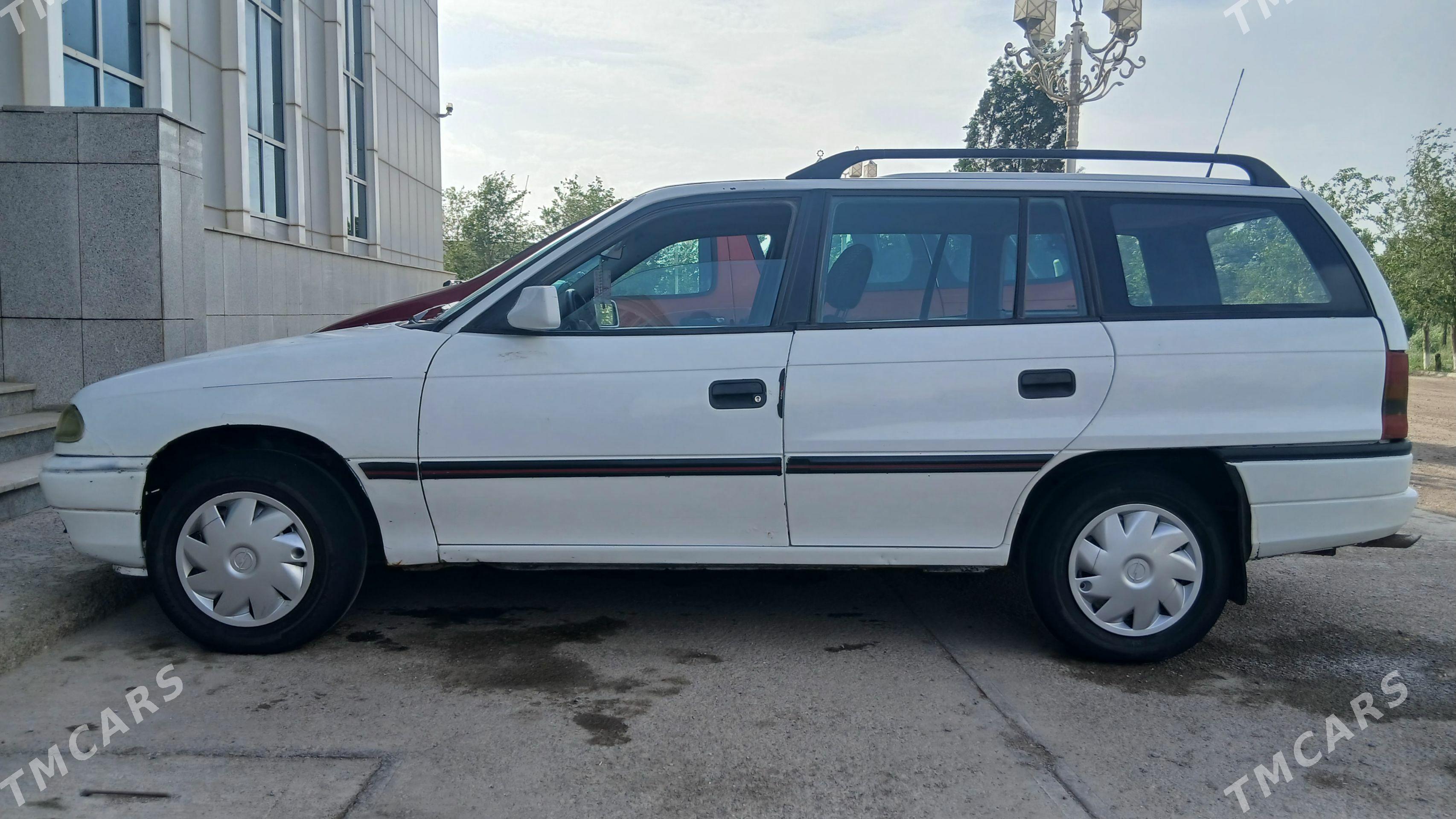 Opel Astra 1993 - 45 000 TMT - Gubadag - img 1
