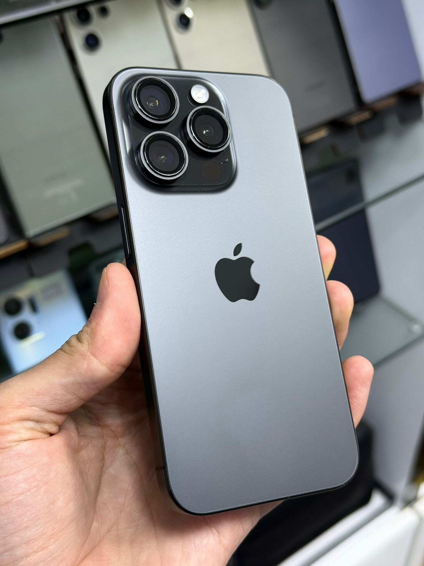 iPhone 15Pro - Ашхабад - img 1