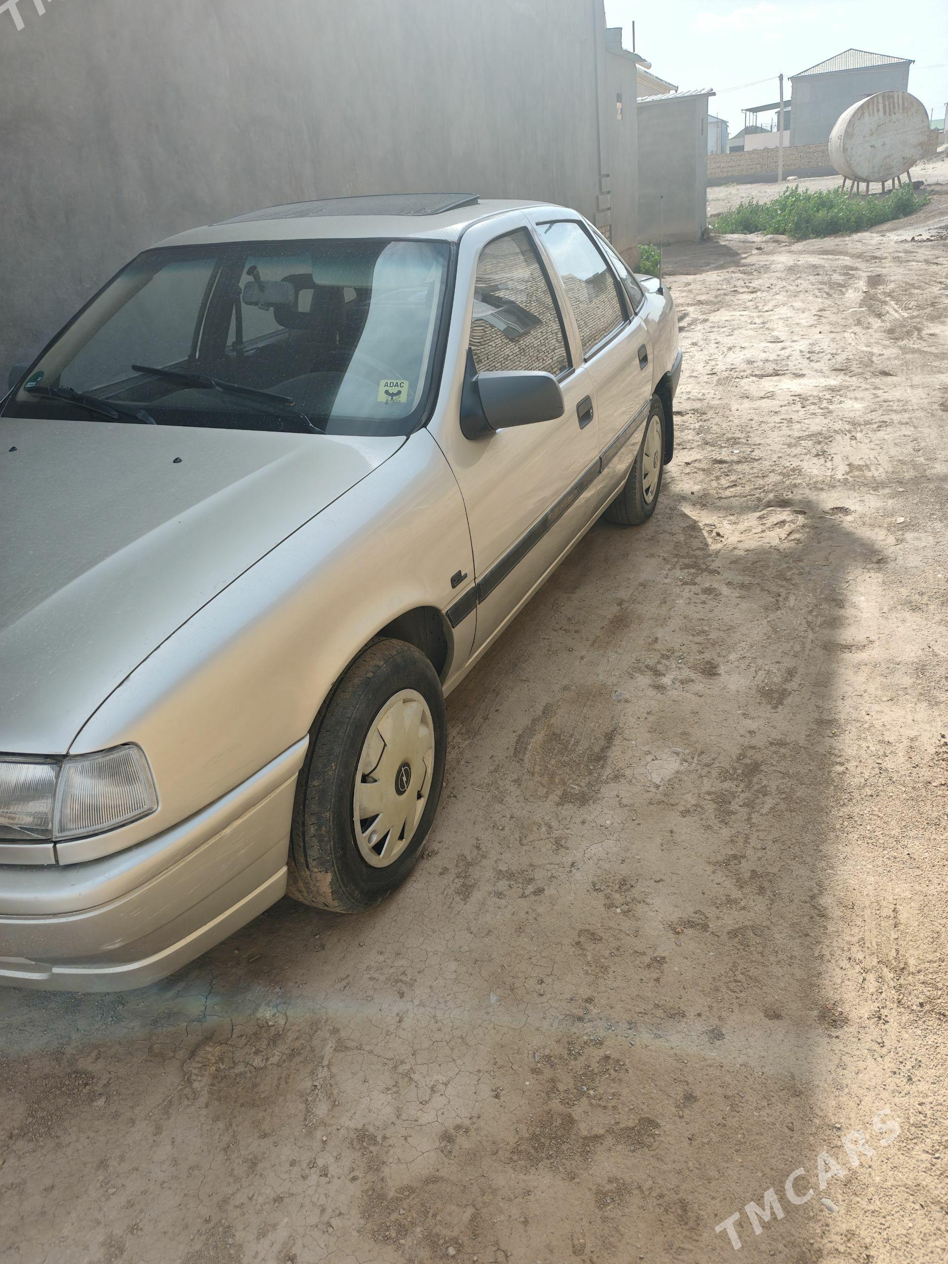 Opel Vectra 1991 - 56 000 TMT - Gurbansoltan Eje - img 1