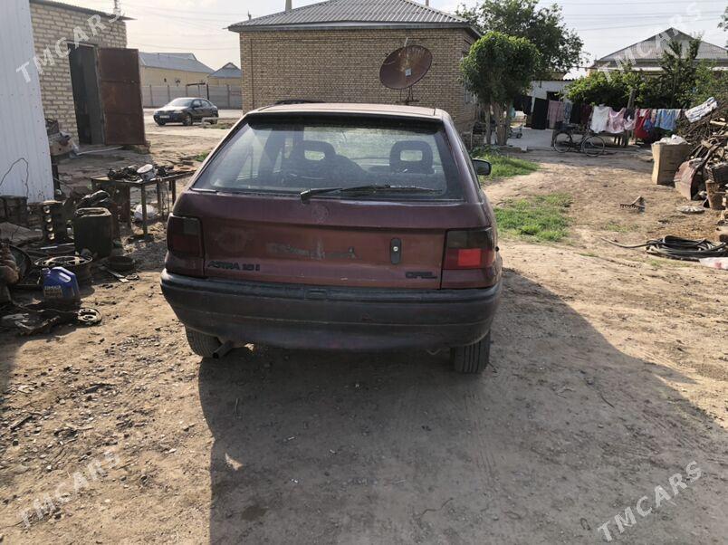 Opel Astra 1993 - 31 000 TMT - Mary - img 1