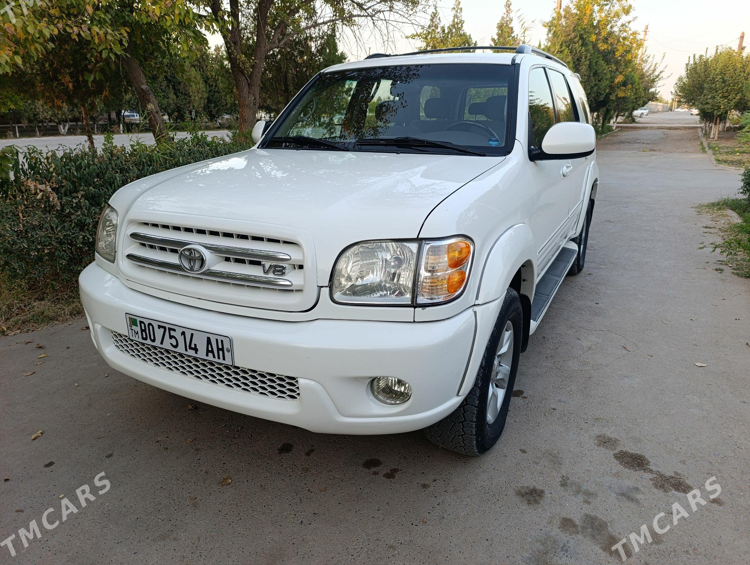 Toyota Sequoia 2002 - 260 000 TMT - Теджен - img 1