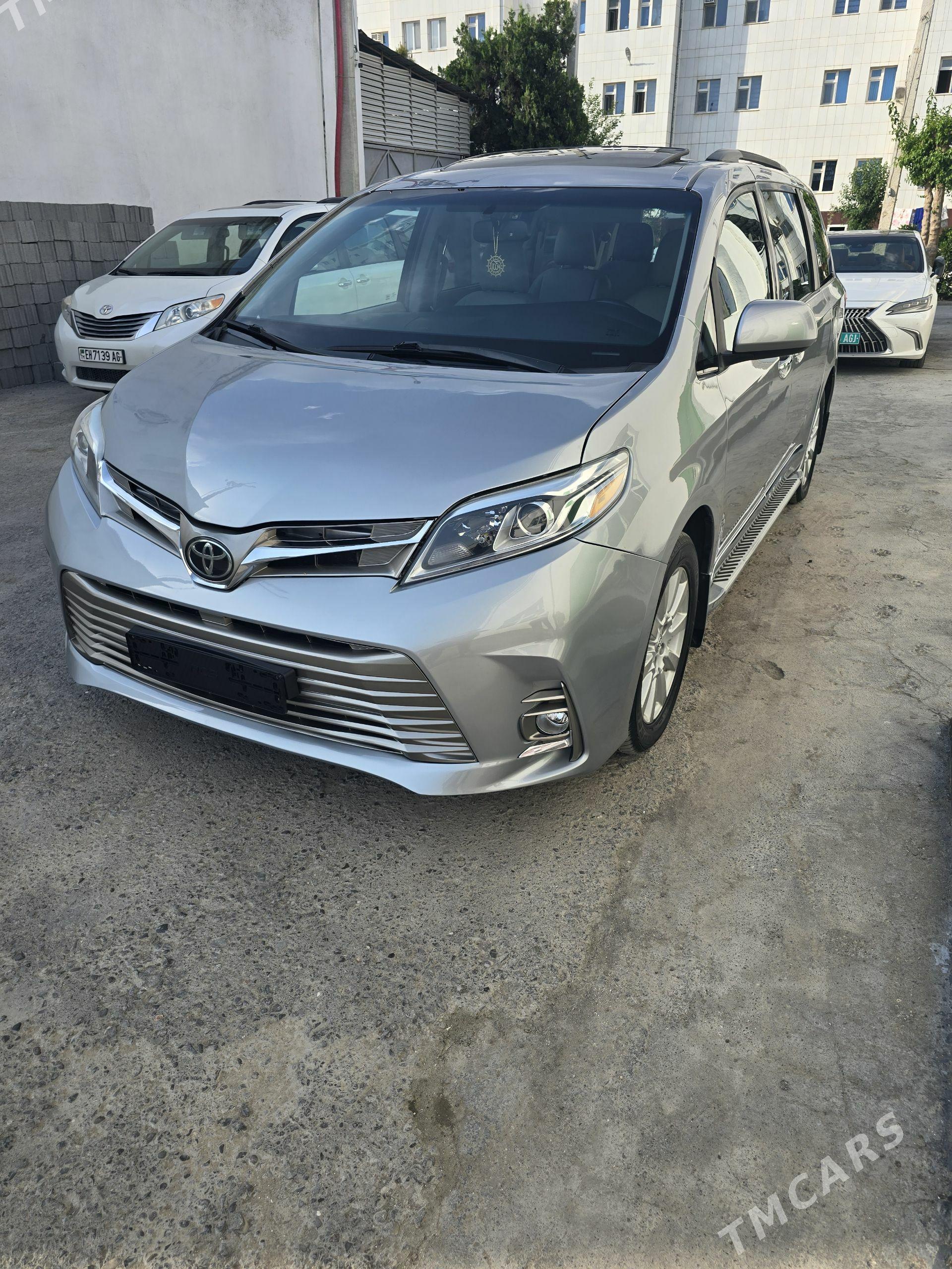 Toyota Sienna 2017 - 485 000 TMT - Ашхабад - img 1