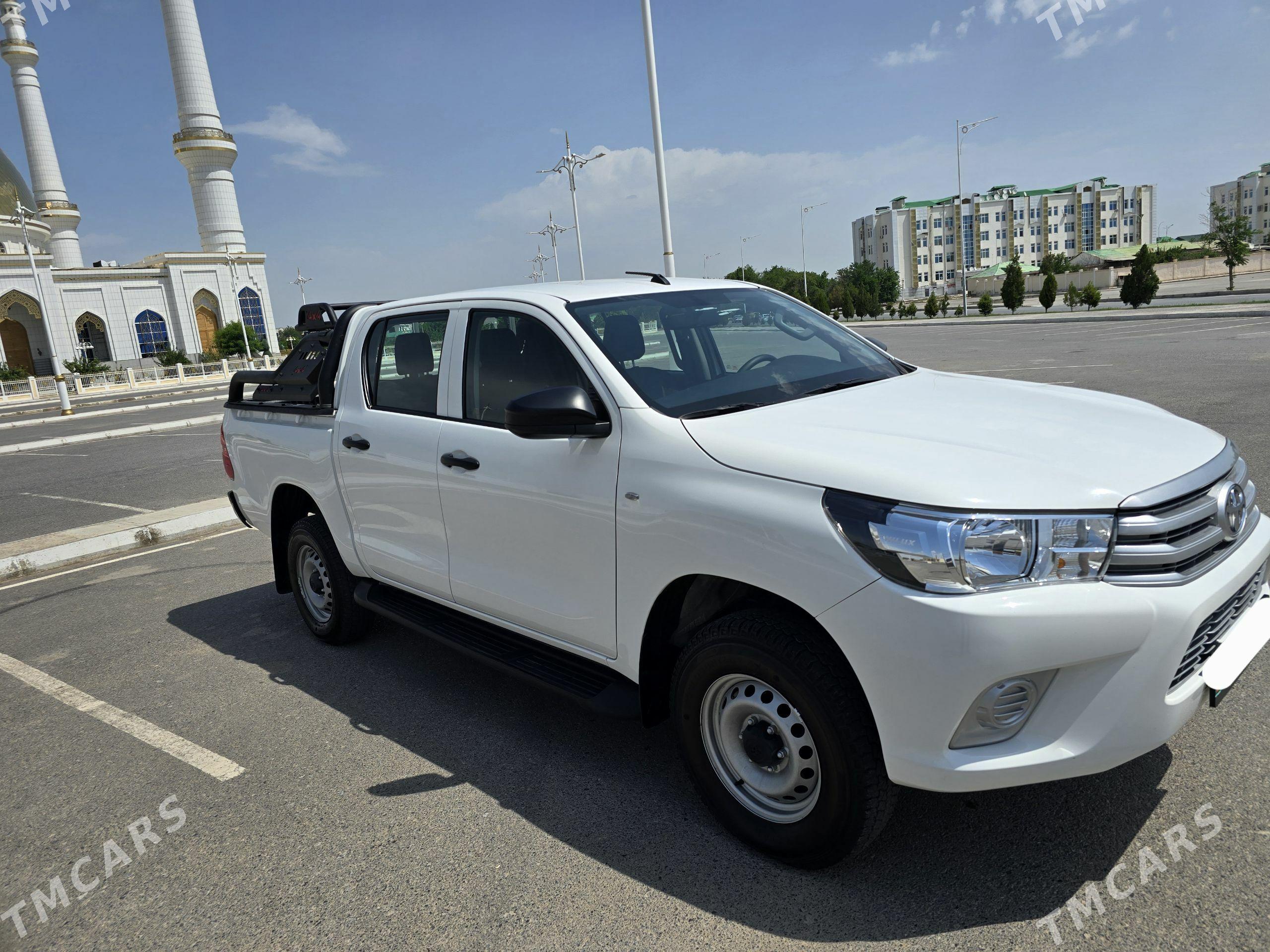 Toyota Hilux 2024 - 560 000 TMT - Türkmenabat - img 1