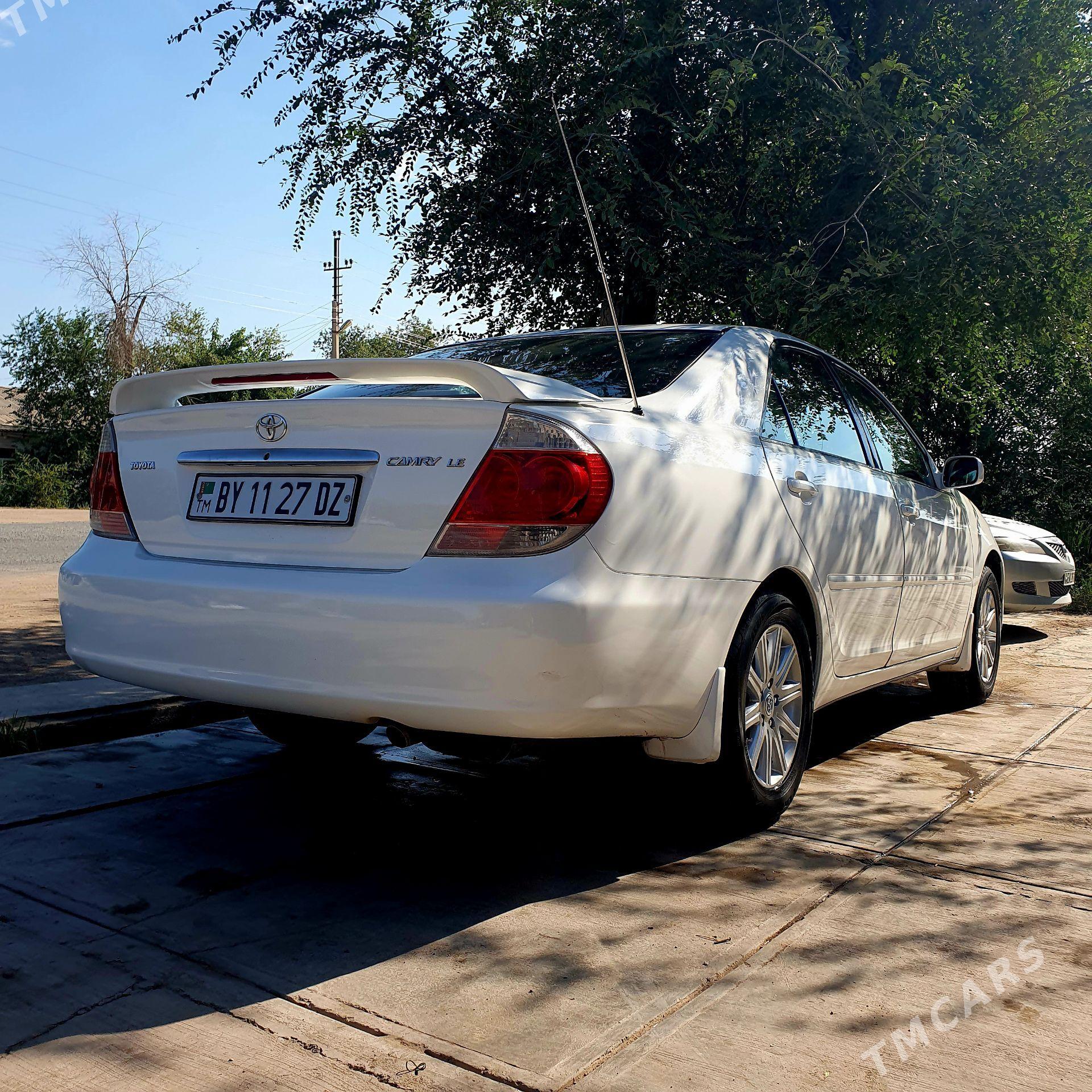 Toyota Camry 2002 - 190 000 TMT - Кёнеургенч - img 1