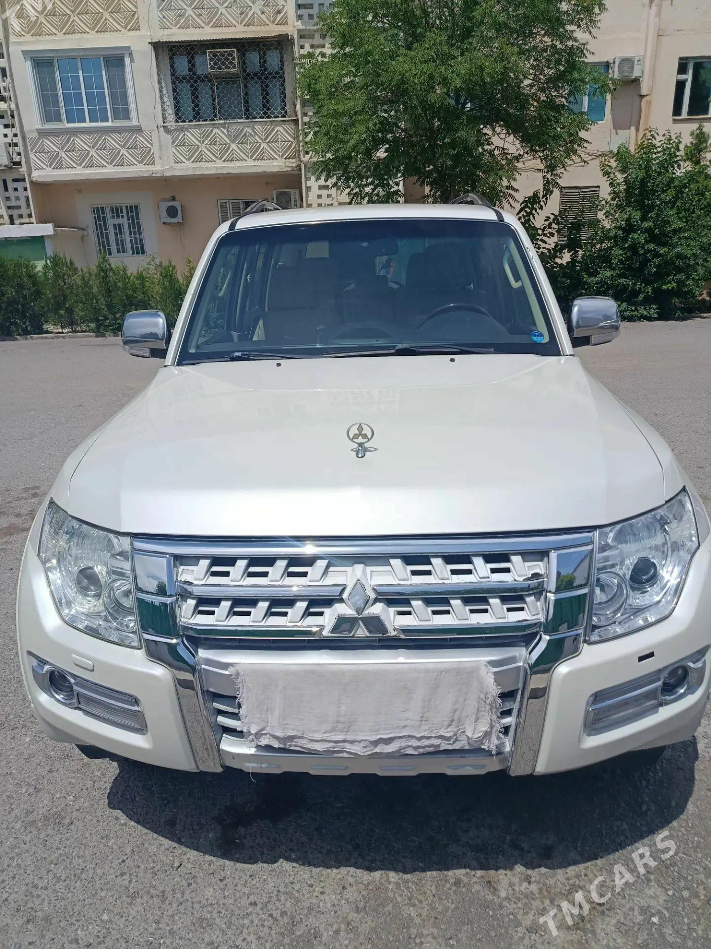 Mitsubishi Pajero 2015 - 305 000 TMT - Ашхабад - img 1
