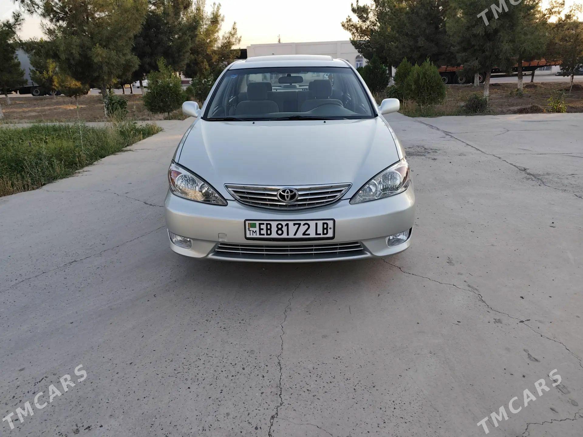 Toyota Camry 2004 - 192 000 TMT - Saýat - img 1