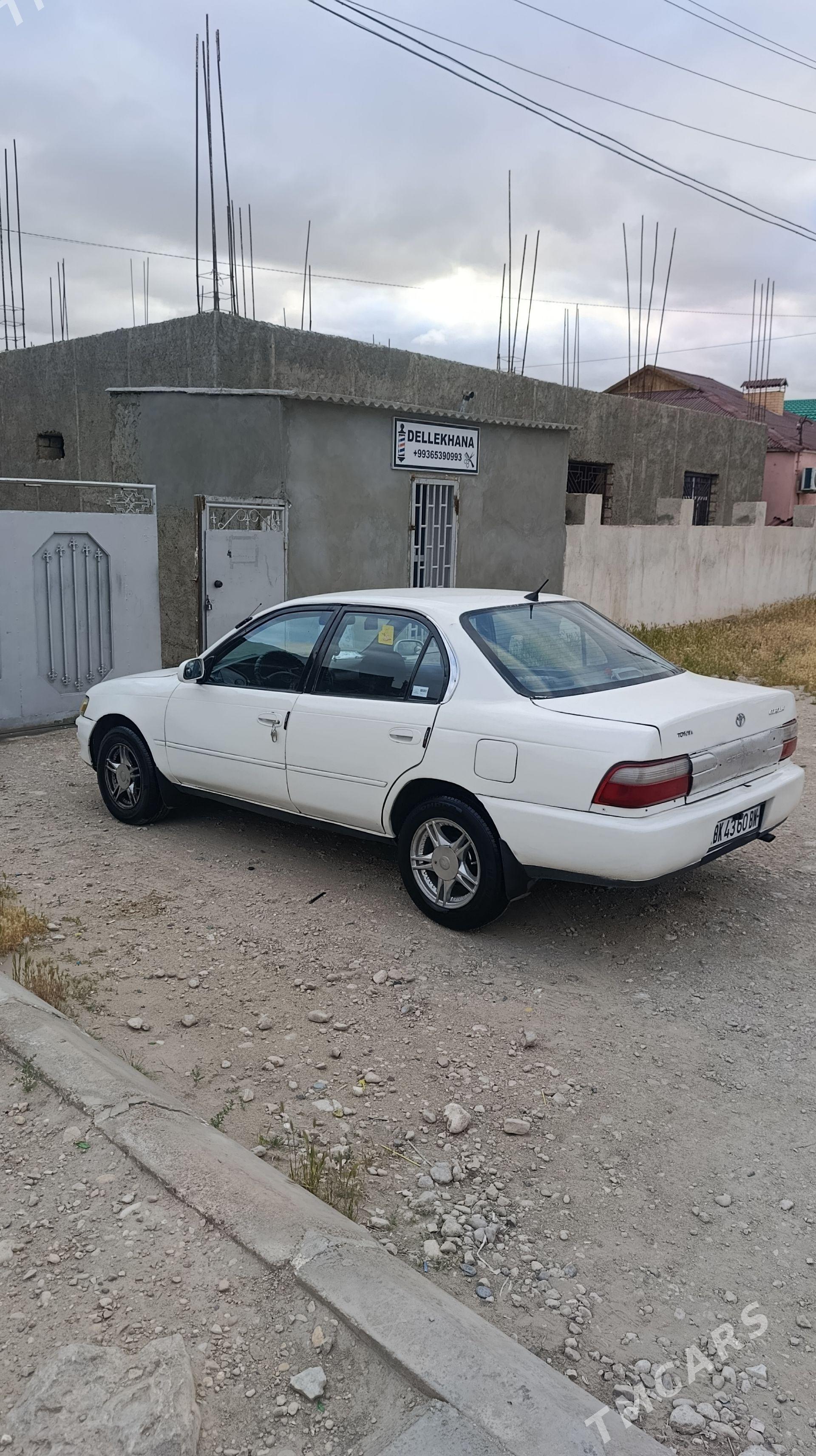 Toyota Corolla 1996 - 65 000 TMT - Balkanabat - img 1