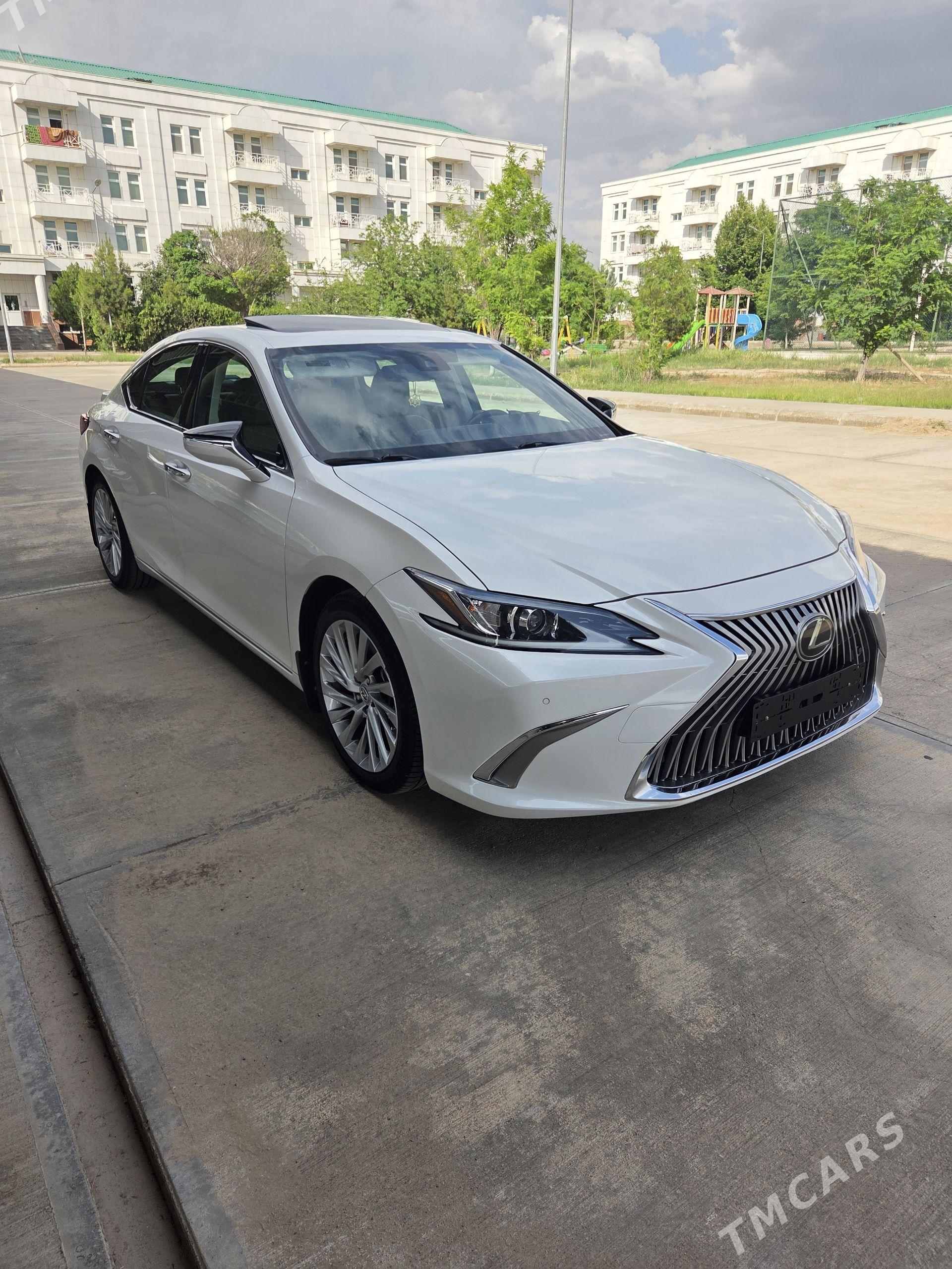 Lexus ES 350 2022 - 640 000 TMT - 30 mkr - img 1