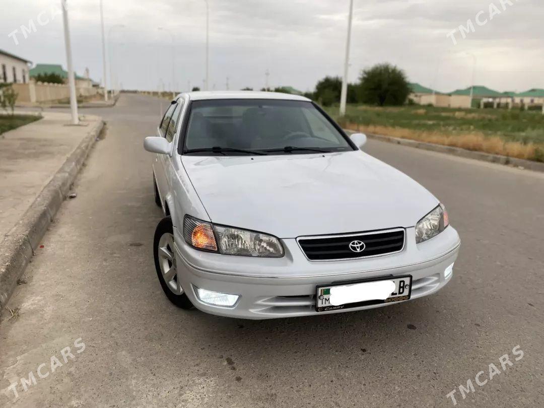 Toyota Camry 2000 - 180 000 TMT - Ходжамбаз - img 1
