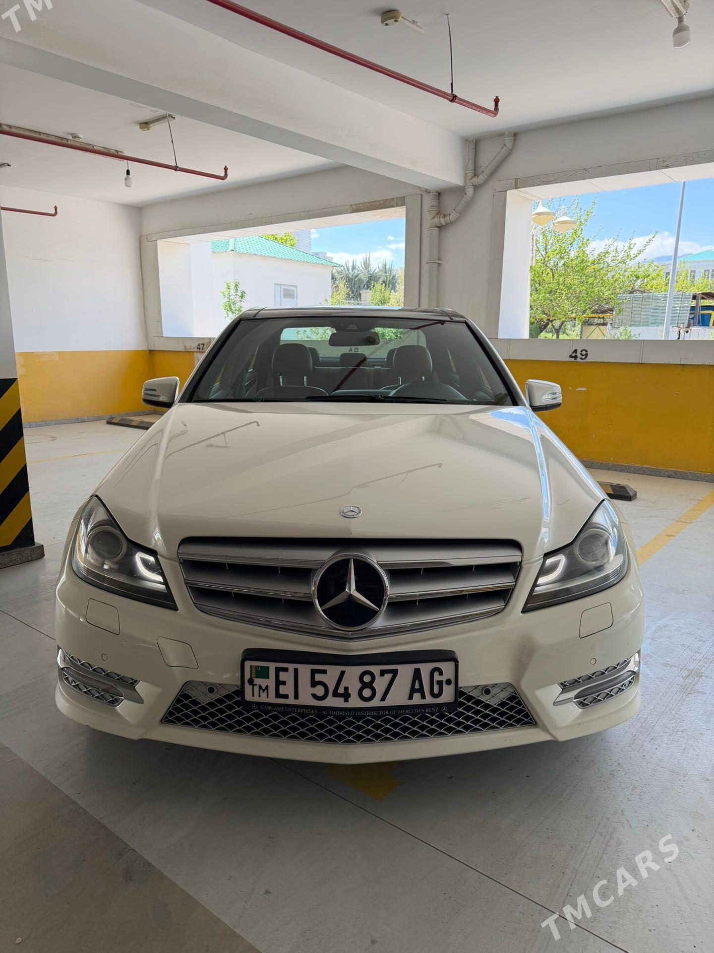 Mercedes-Benz C350 2012 - 299 000 TMT - Aşgabat - img 1