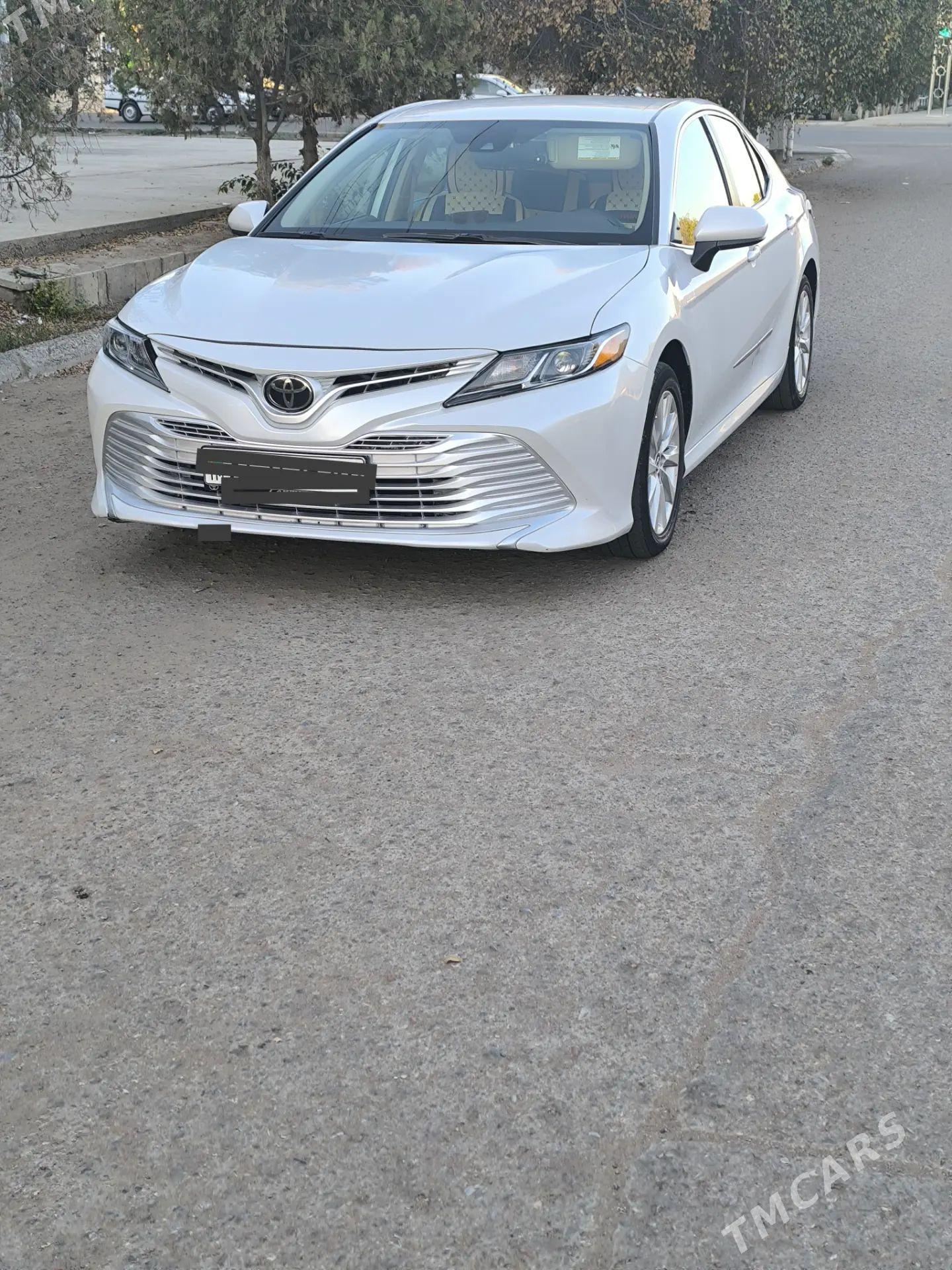Toyota Camry 2019 - 265 000 TMT - Дашогуз - img 1