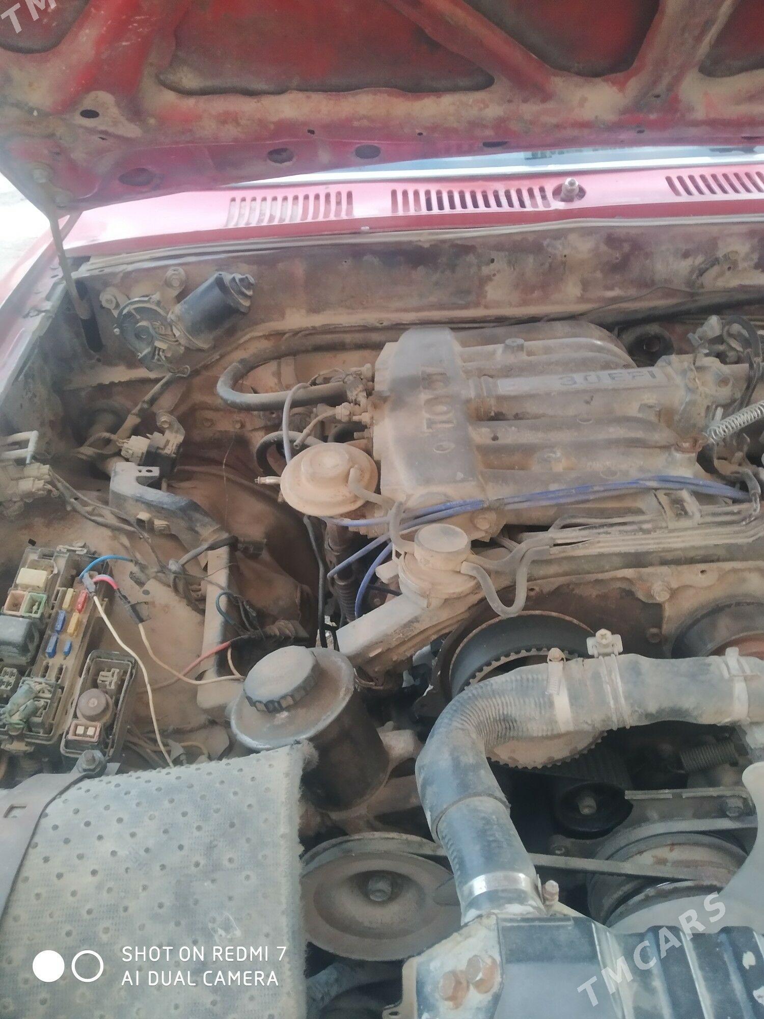 Toyota 4Runner 1992 - 40 000 TMT - етр. Туркменбаши - img 1