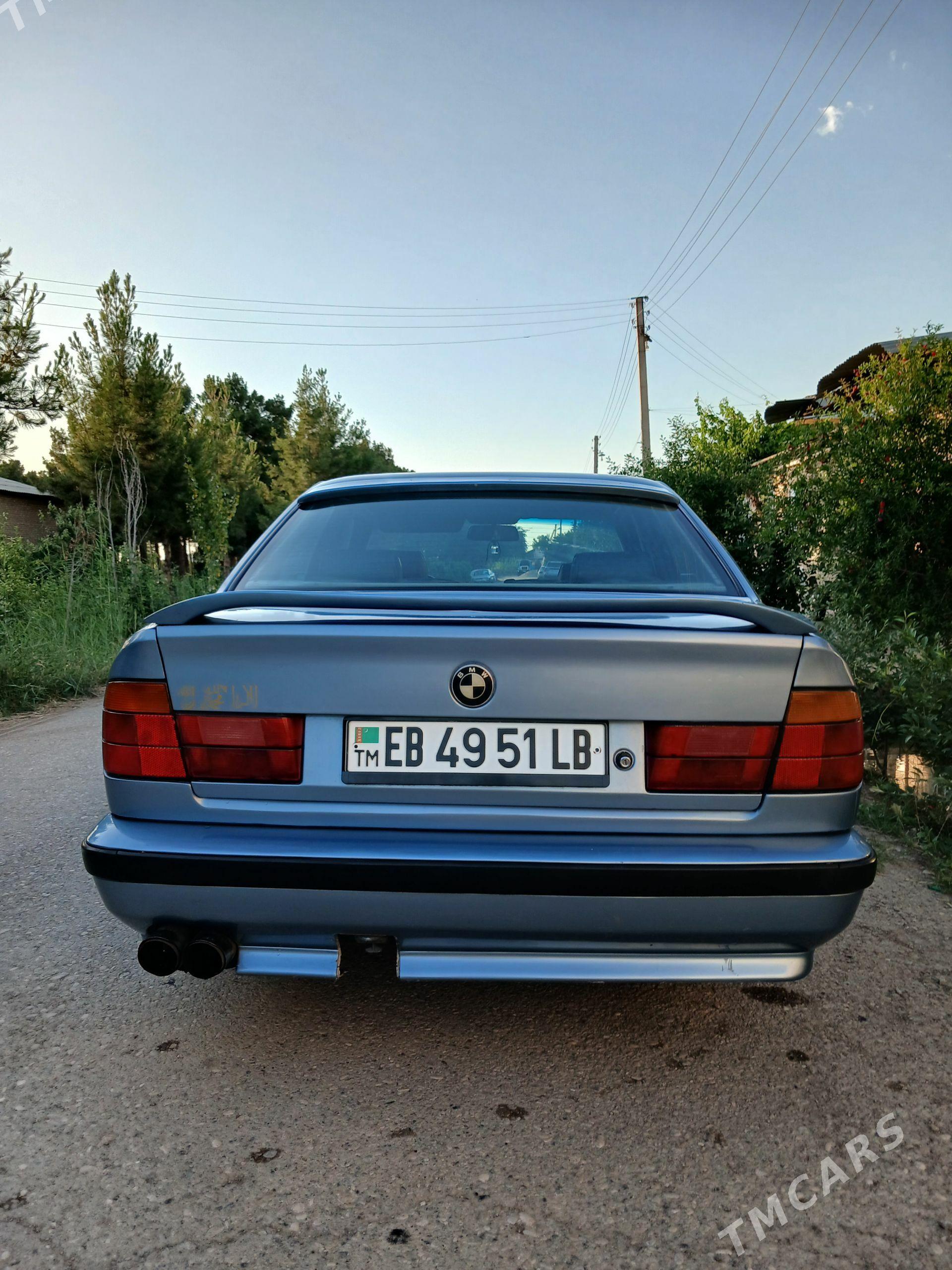 BMW 525 1990 - 85 000 TMT - Çärjew - img 1