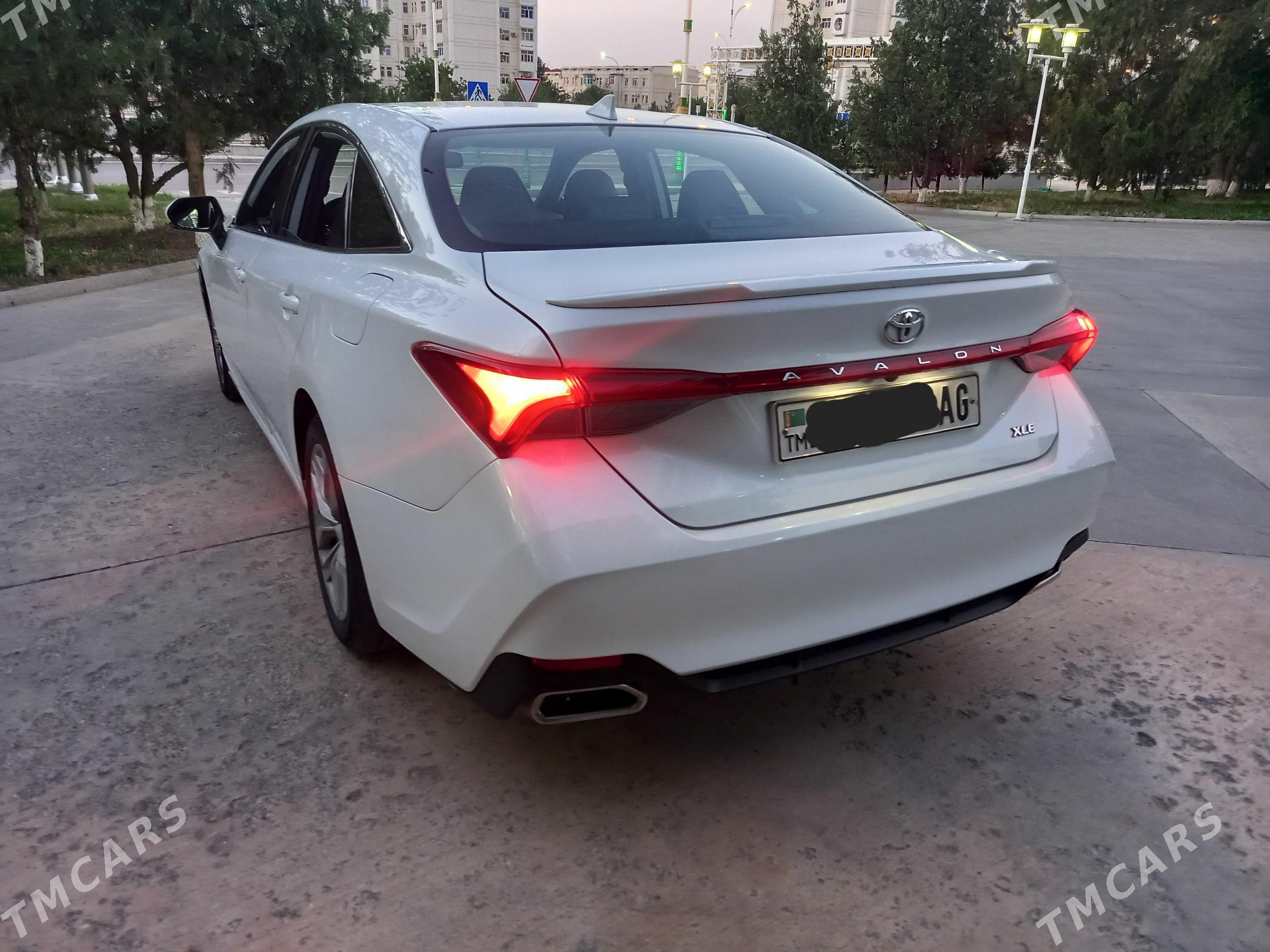 Toyota Avalon 2019 - 377 000 TMT - Aşgabat - img 1