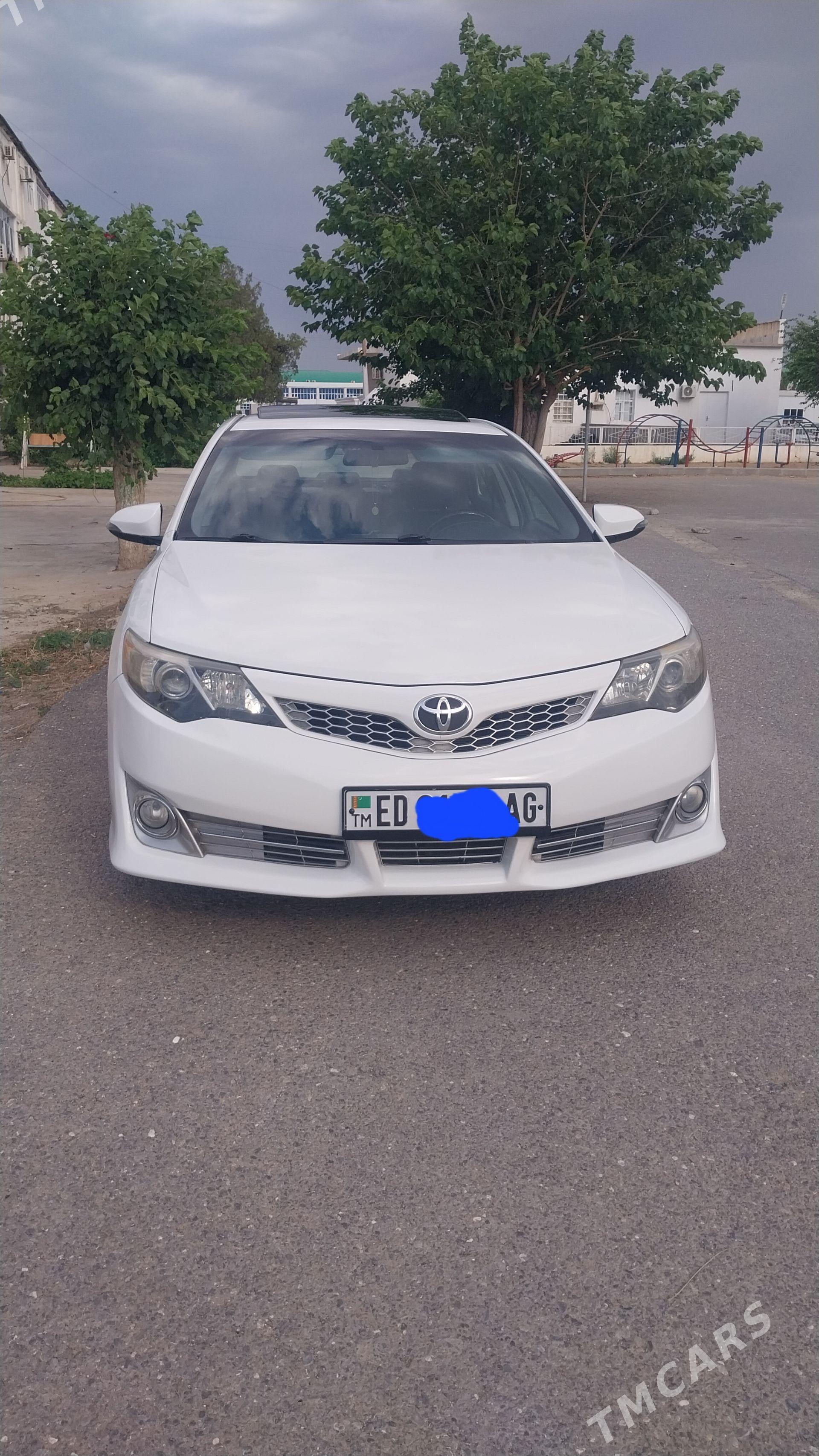 Toyota Camry 2013 - 245 000 TMT - Gurtly - img 1