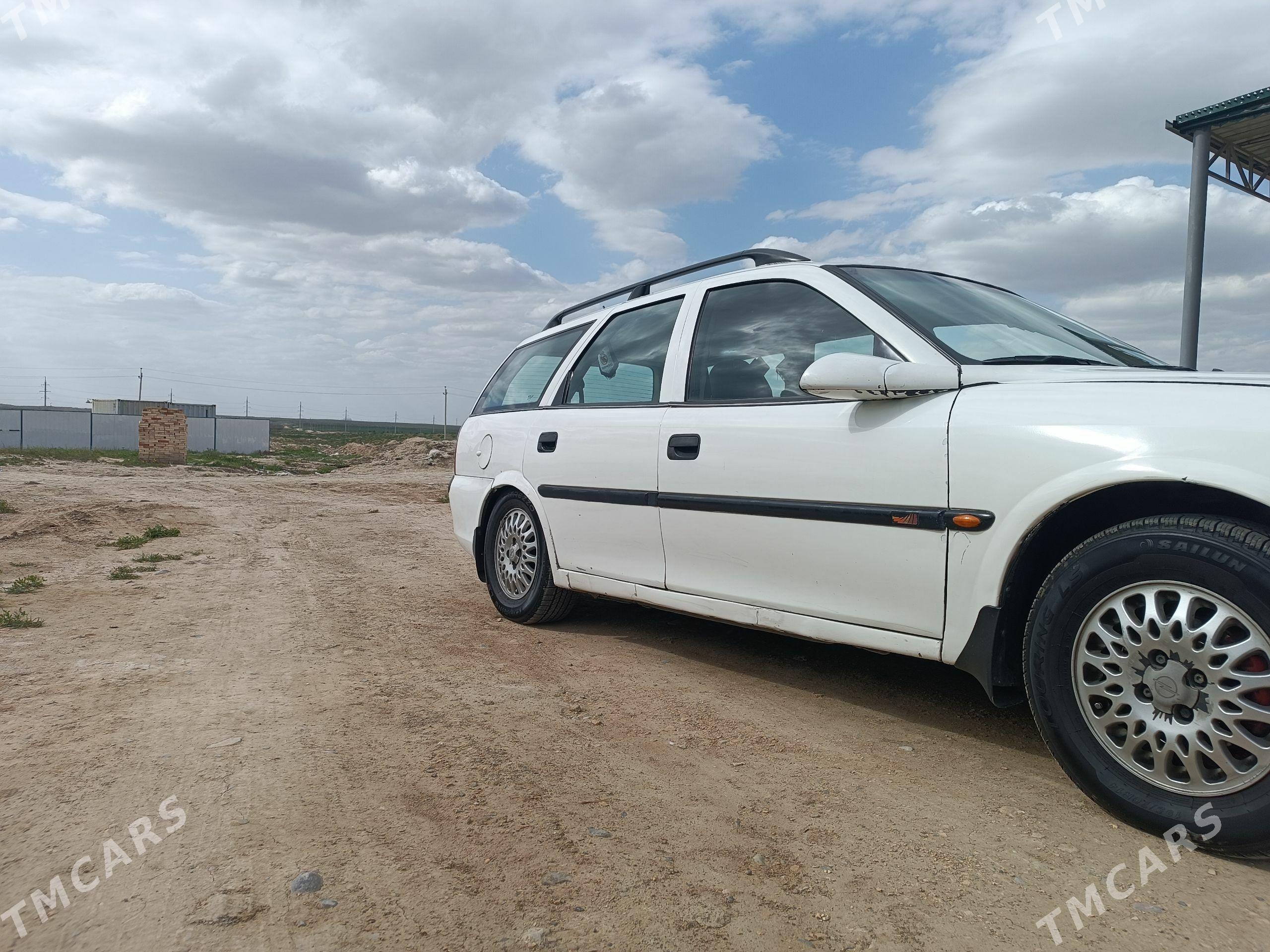 Opel Vectra 1998 - 72 000 TMT - Серахс - img 1