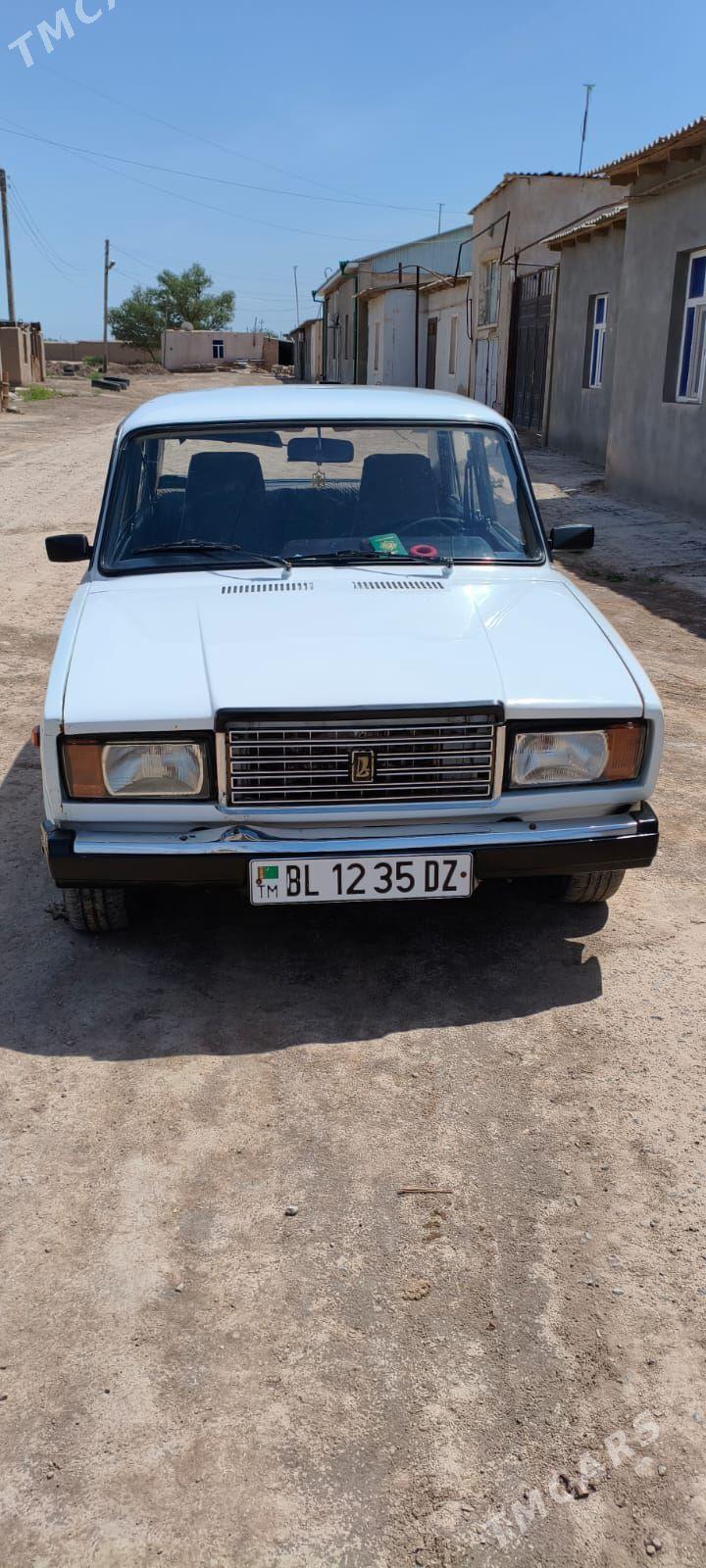 Lada 2107 1998 - 30 000 TMT - Гурбансолтан Едже - img 1