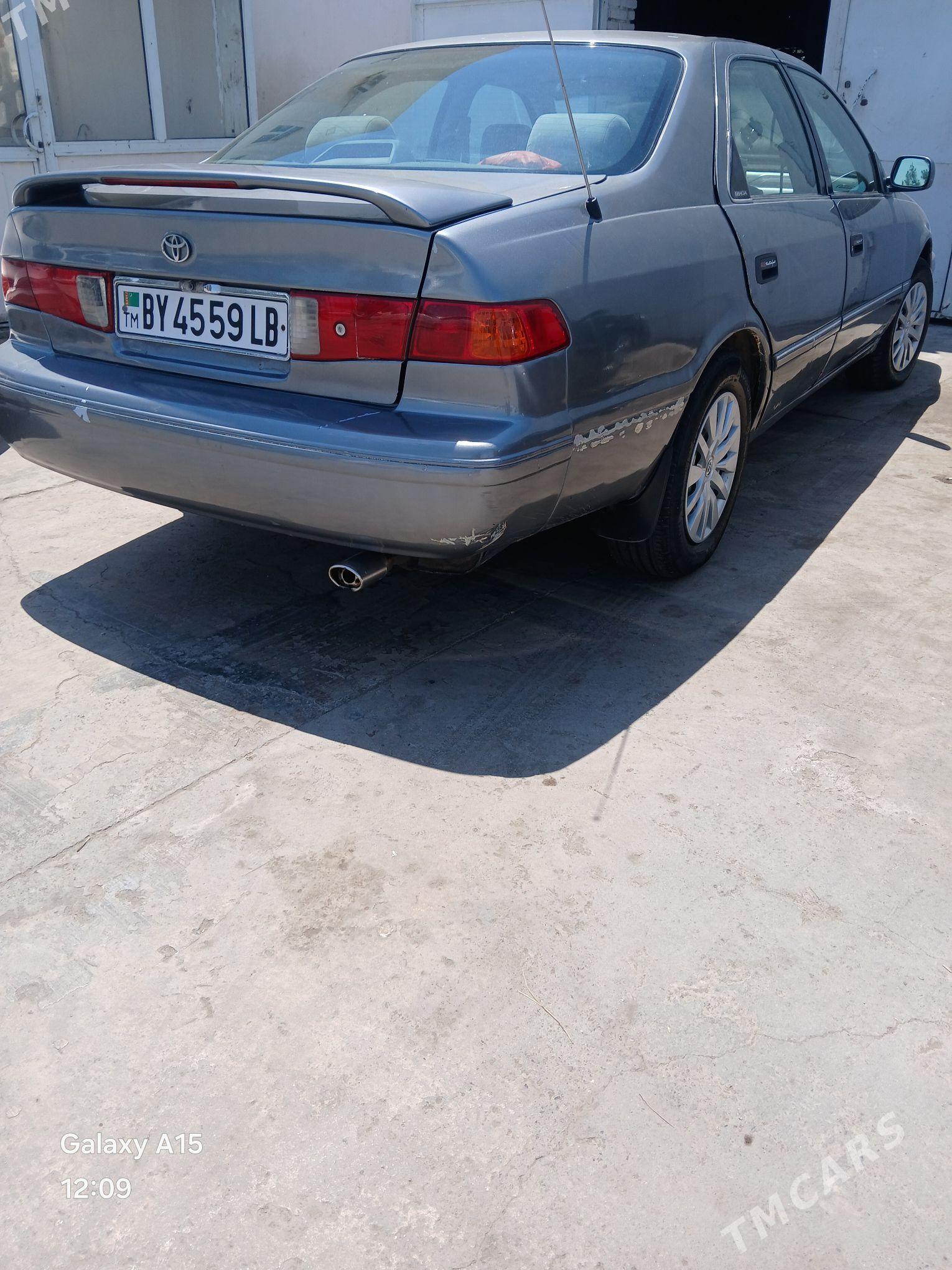 Toyota Camry 1998 - 120 000 TMT - Туркменабат - img 1