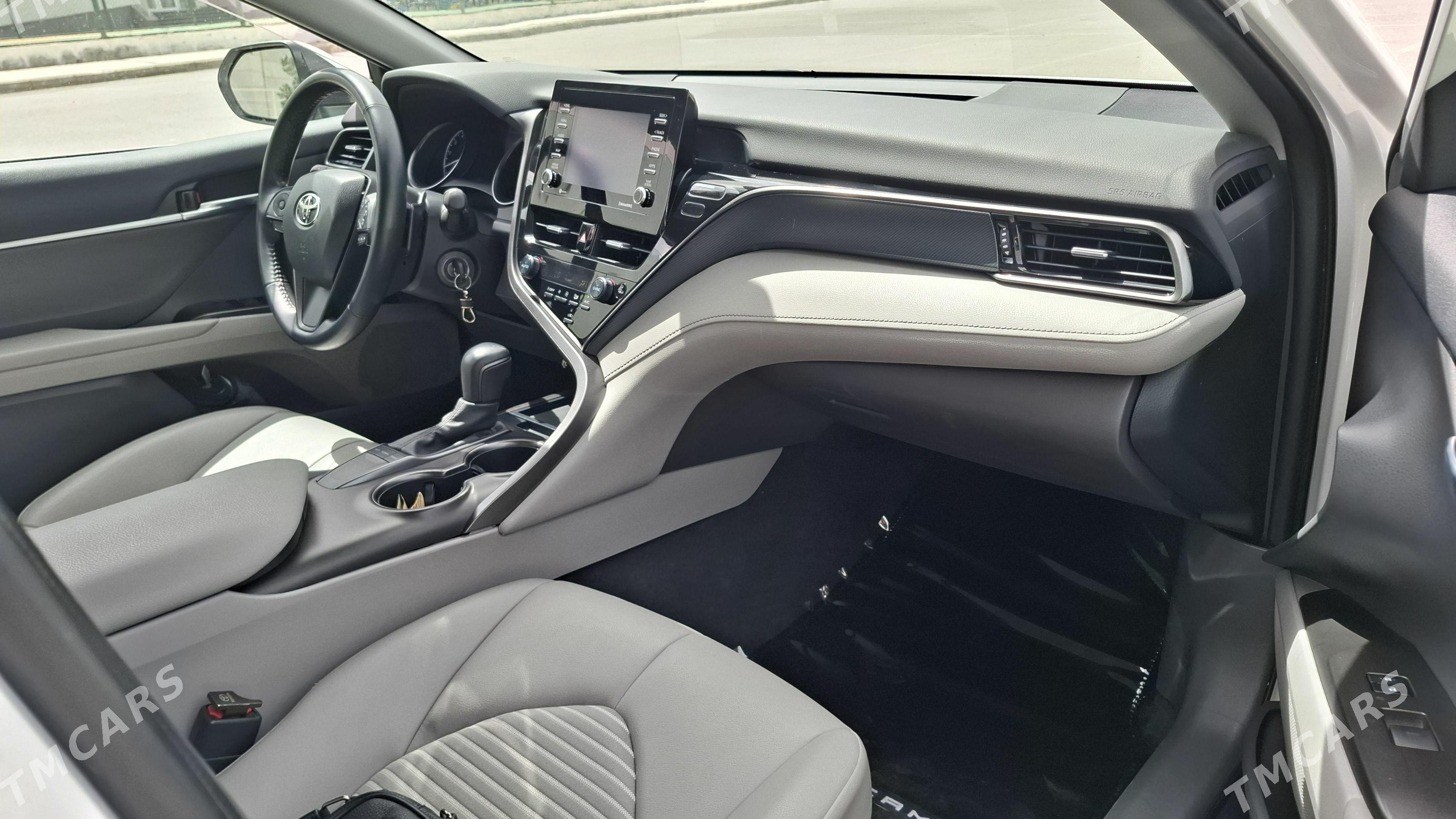 Toyota Camry 2022 - 345 000 TMT - Aşgabat - img 1