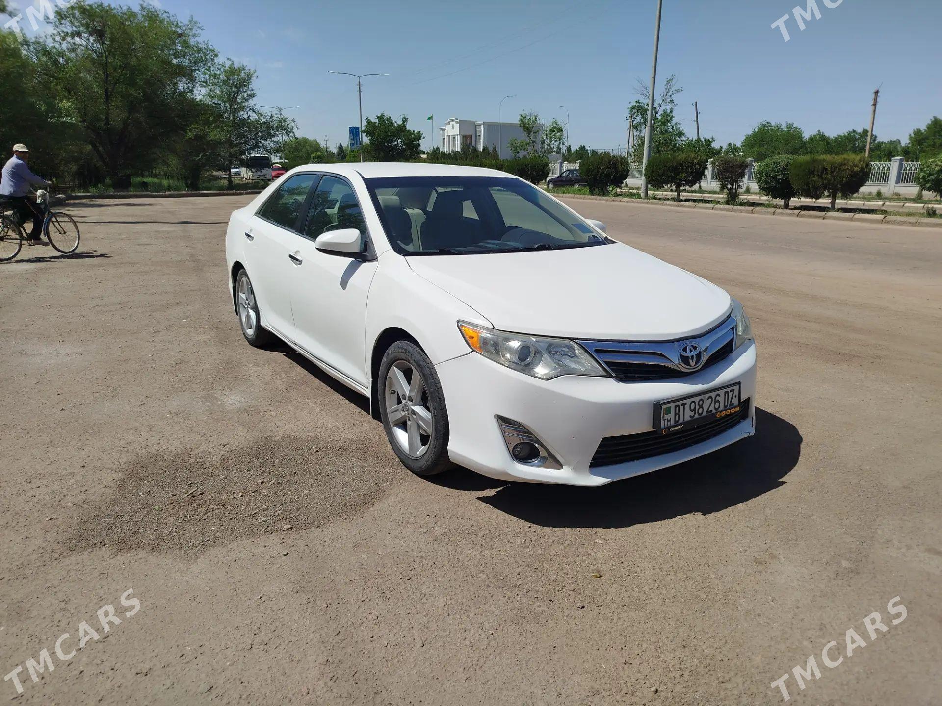 Toyota Camry 2012 - 210 000 TMT - Губадаг - img 1
