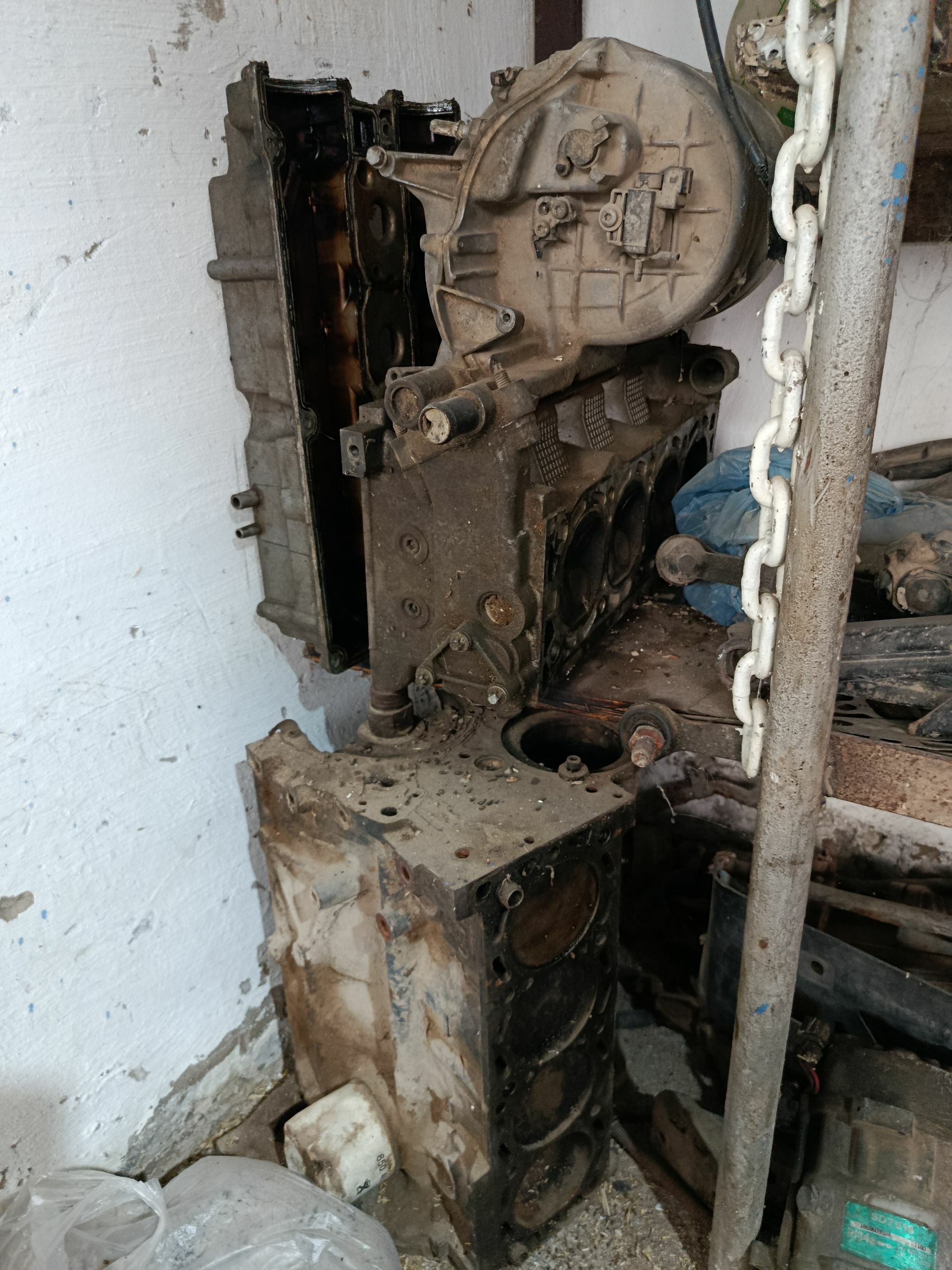 mator 1.6 pilite mator 1 000 TMT - Серахс - img 1
