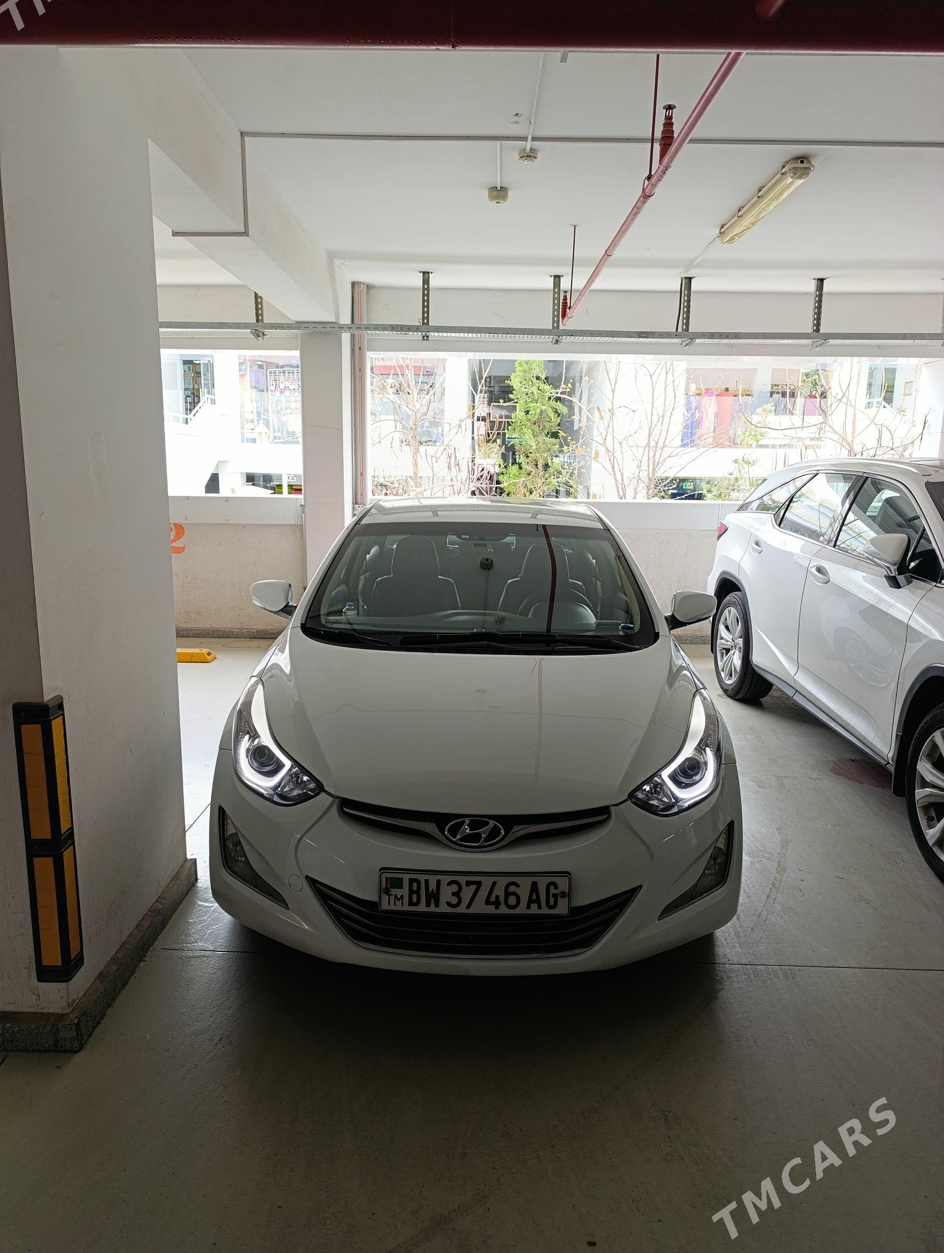 Hyundai Elantra 2014 - 220 000 TMT - Parahat 1 - img 1