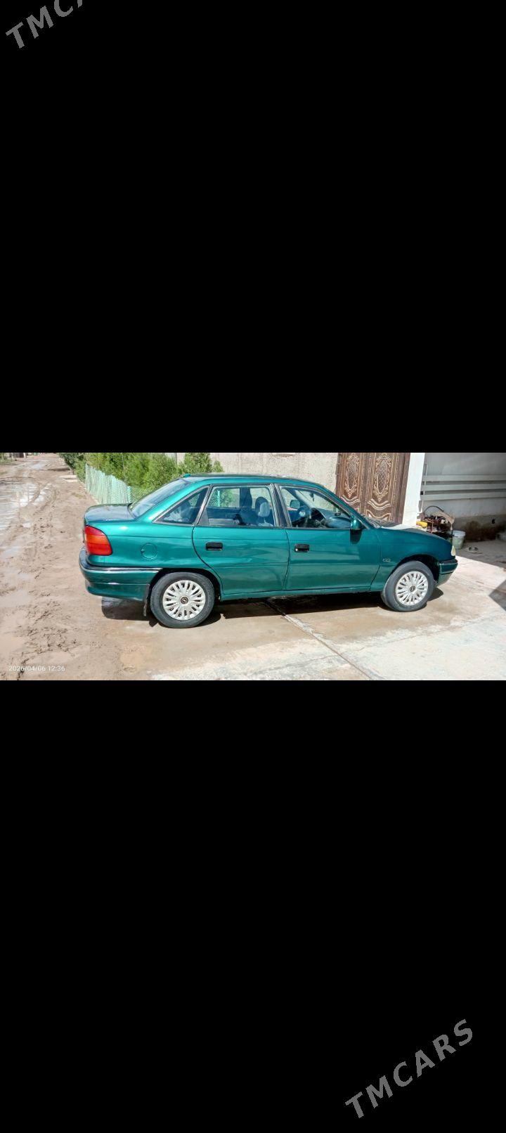 Opel Astra 1993 - 35 000 TMT - етр. Туркменбаши - img 1