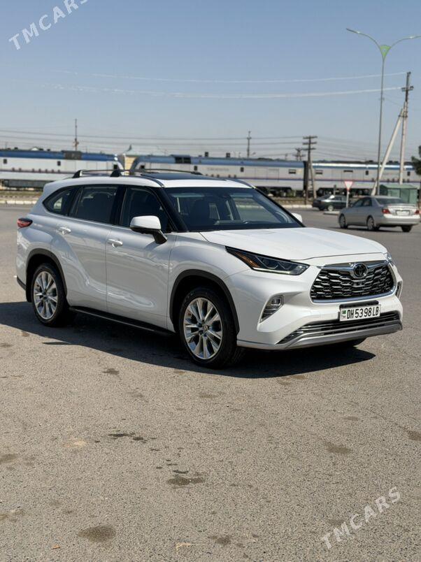 Toyota Highlander 2023 - 680 000 TMT - Türkmenabat - img 1