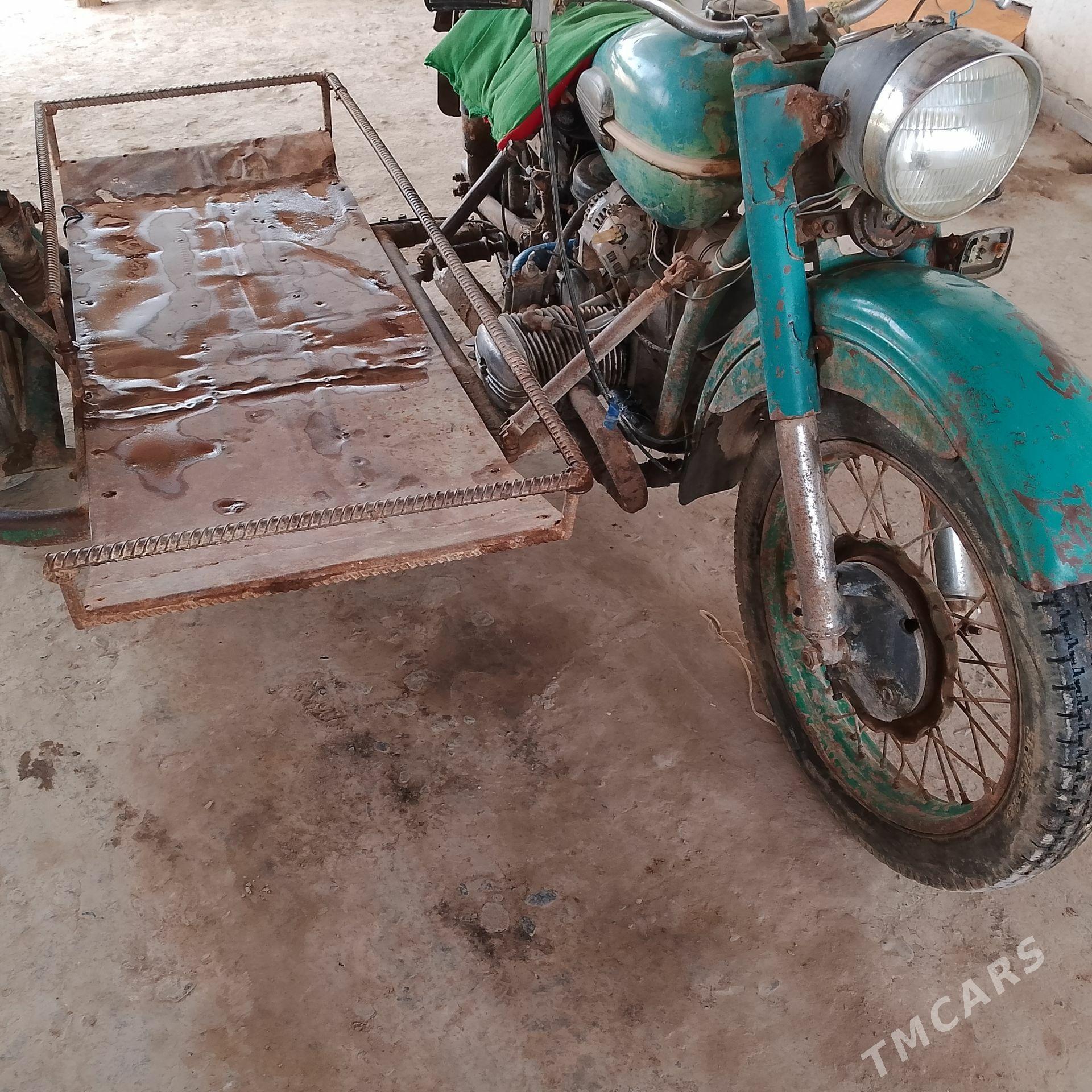 Ural 4320 1989 - 5 000 TMT - Саят - img 1