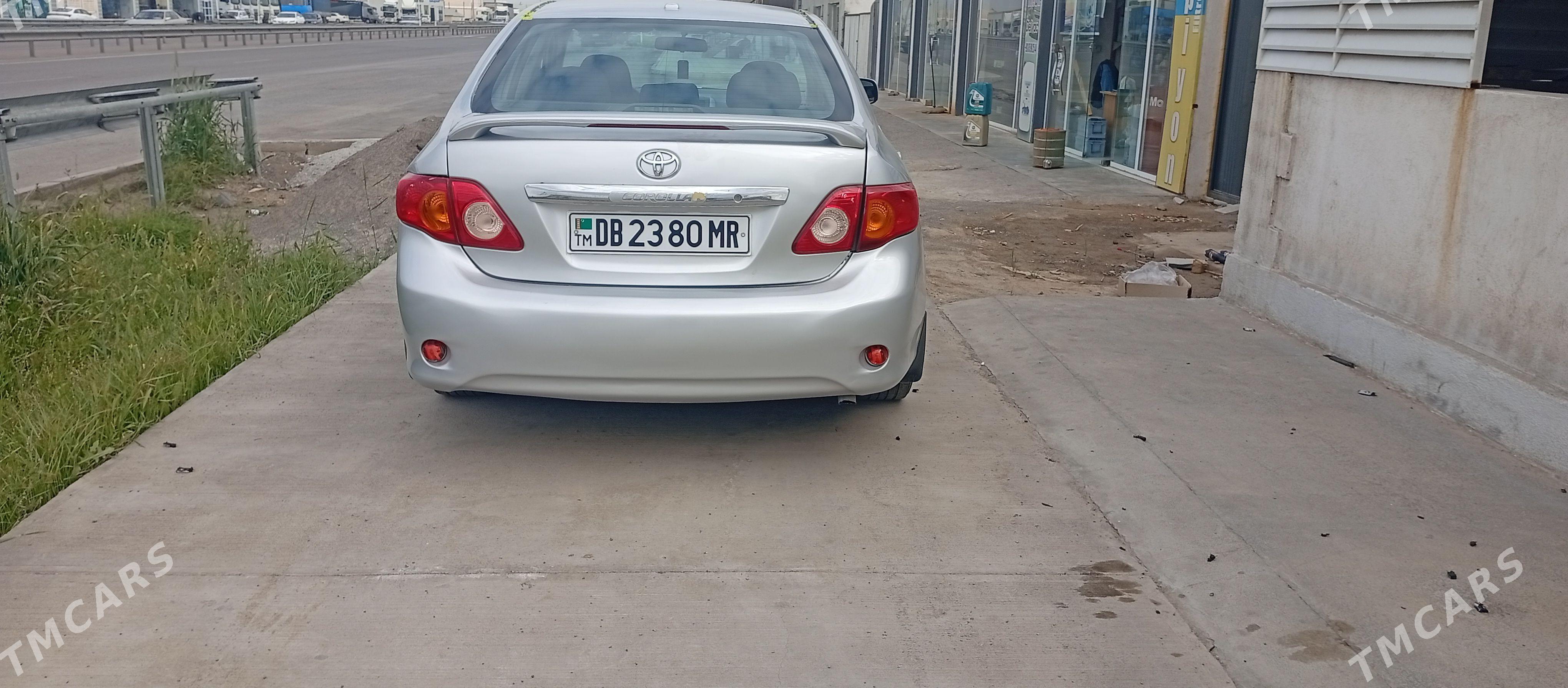 Toyota Corolla 2010 - 145 000 TMT - Мары - img 1