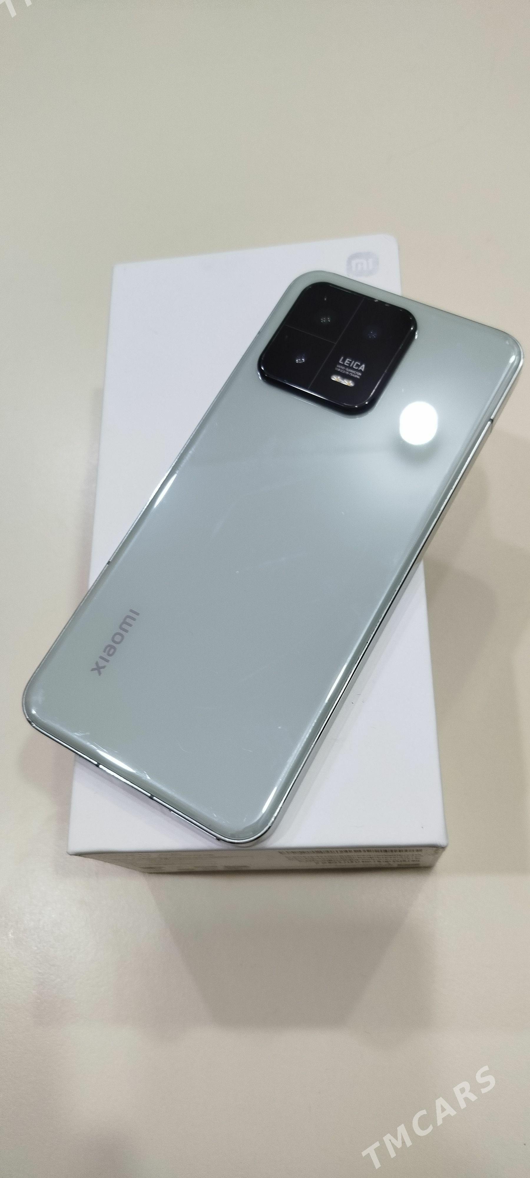 Xiaomi 13 - Mary - img 1
