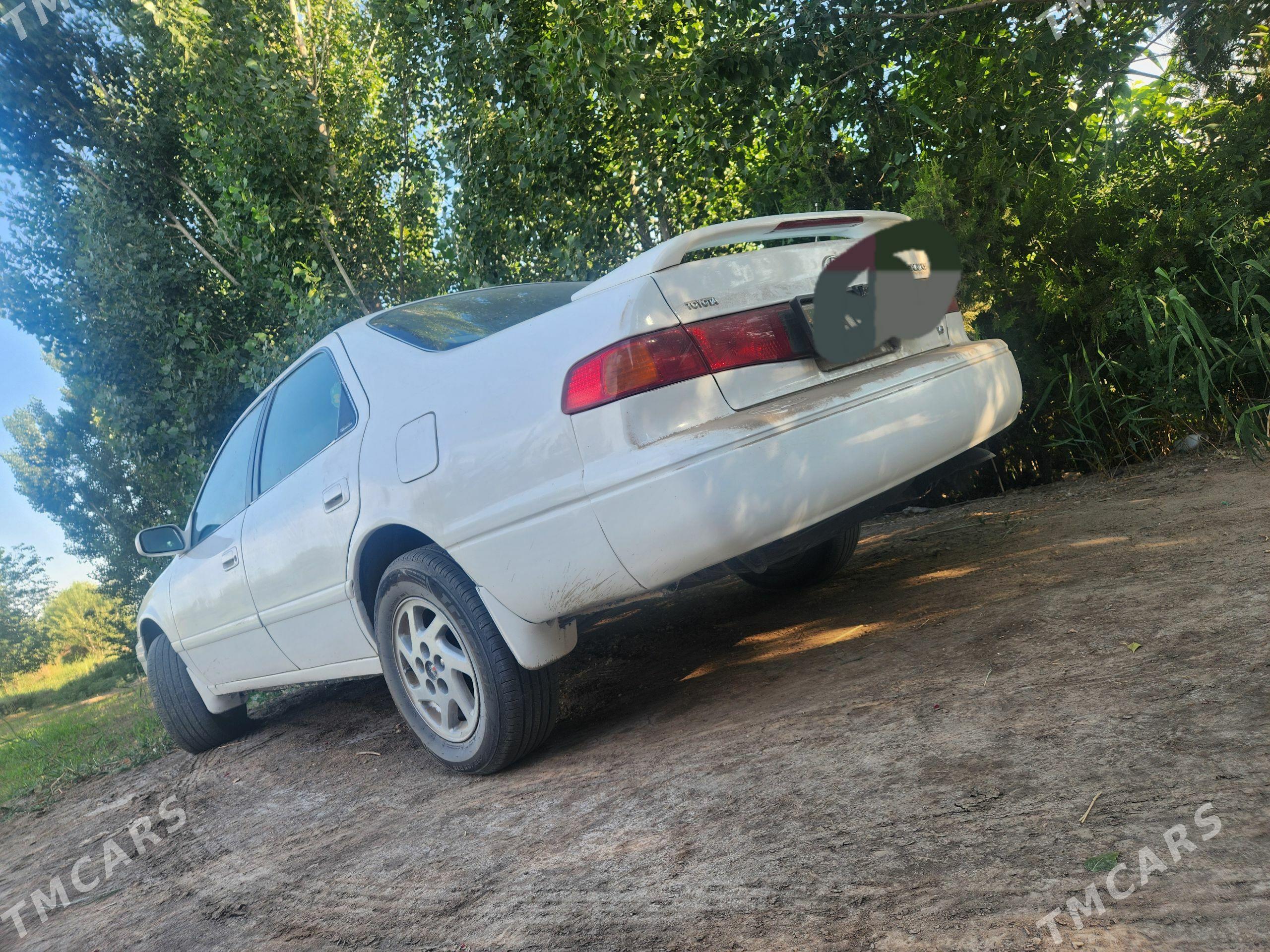 Toyota Camry 2000 - 170 000 TMT - Кёнеургенч - img 1