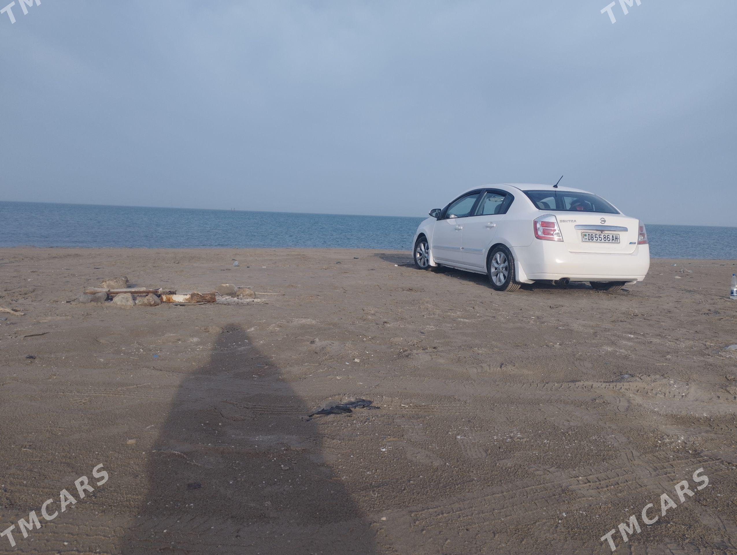 Nissan Sentra 2010 - 80 000 TMT - Ашхабад - img 1