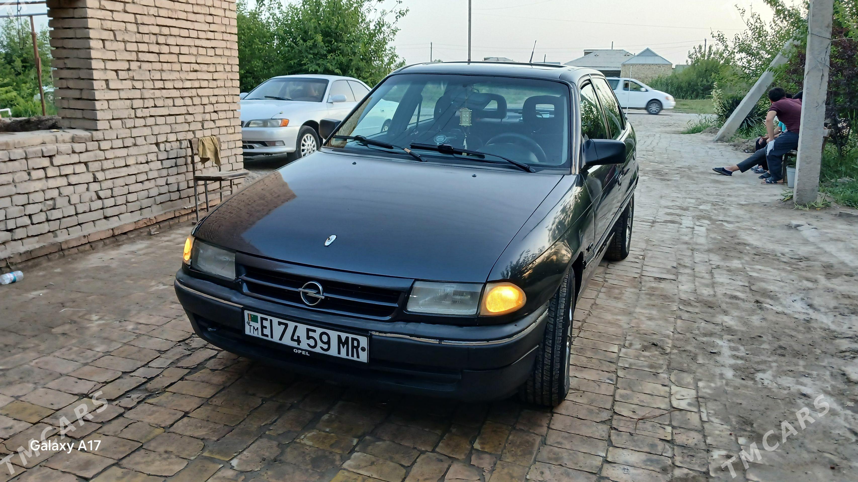 Opel Vectra 1994 - 40 000 TMT - Туркменгала - img 1