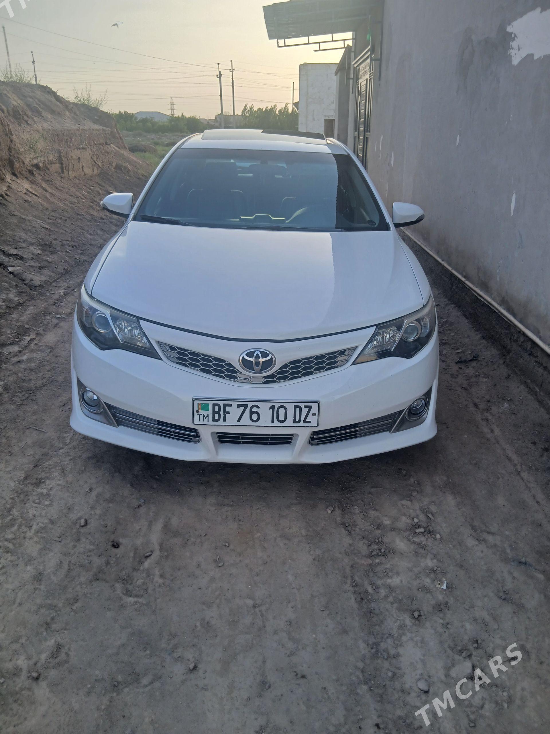 Toyota Camry 2012 - 265 000 TMT - Болдумсаз - img 1