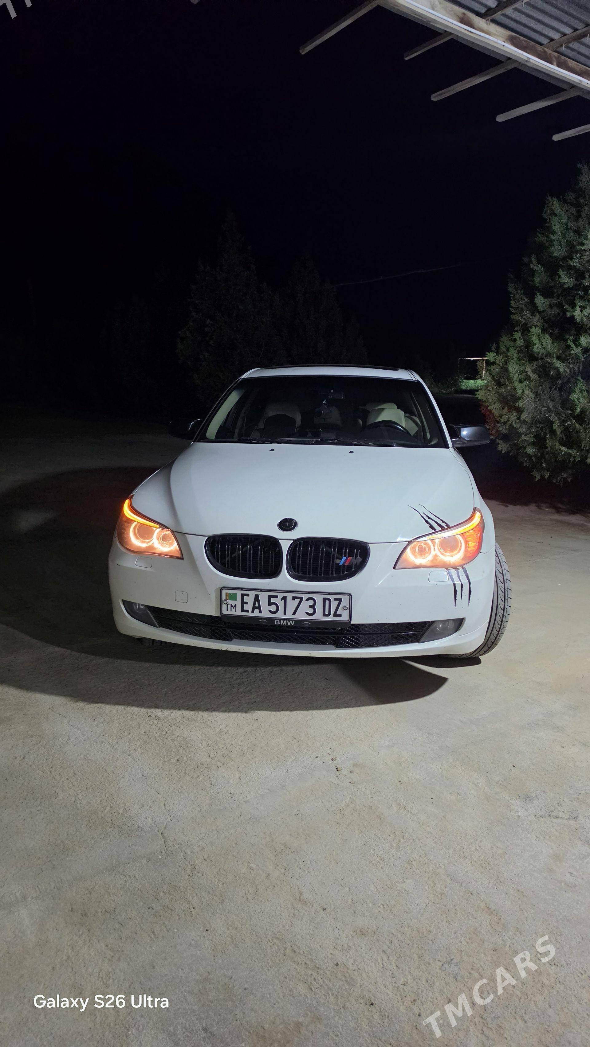 BMW 528 2009 - 220 000 TMT - етр. Туркменбаши - img 1