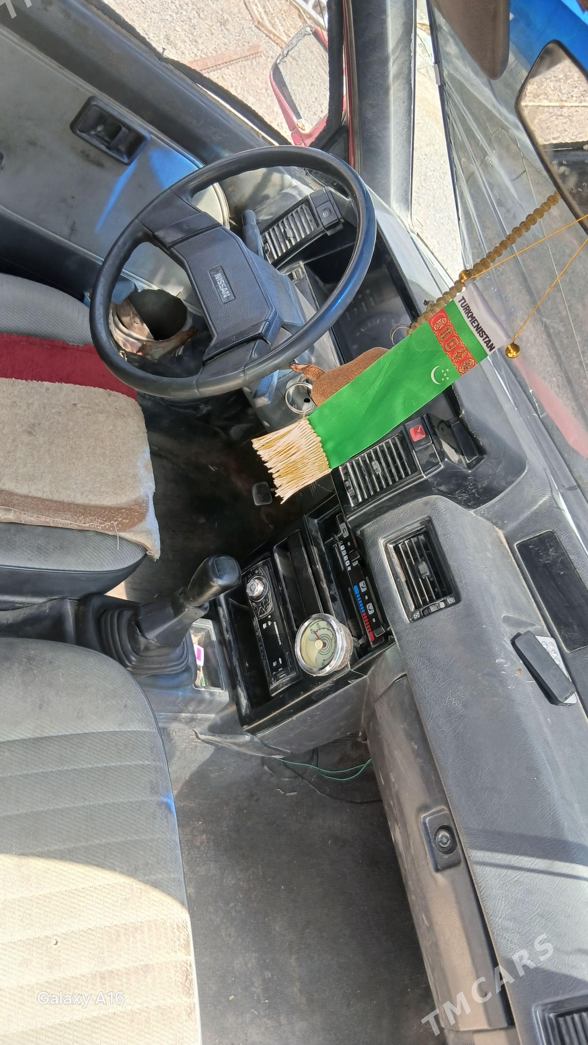 Nissan Sunny 1998 - 7 000 TMT - Кака - img 1