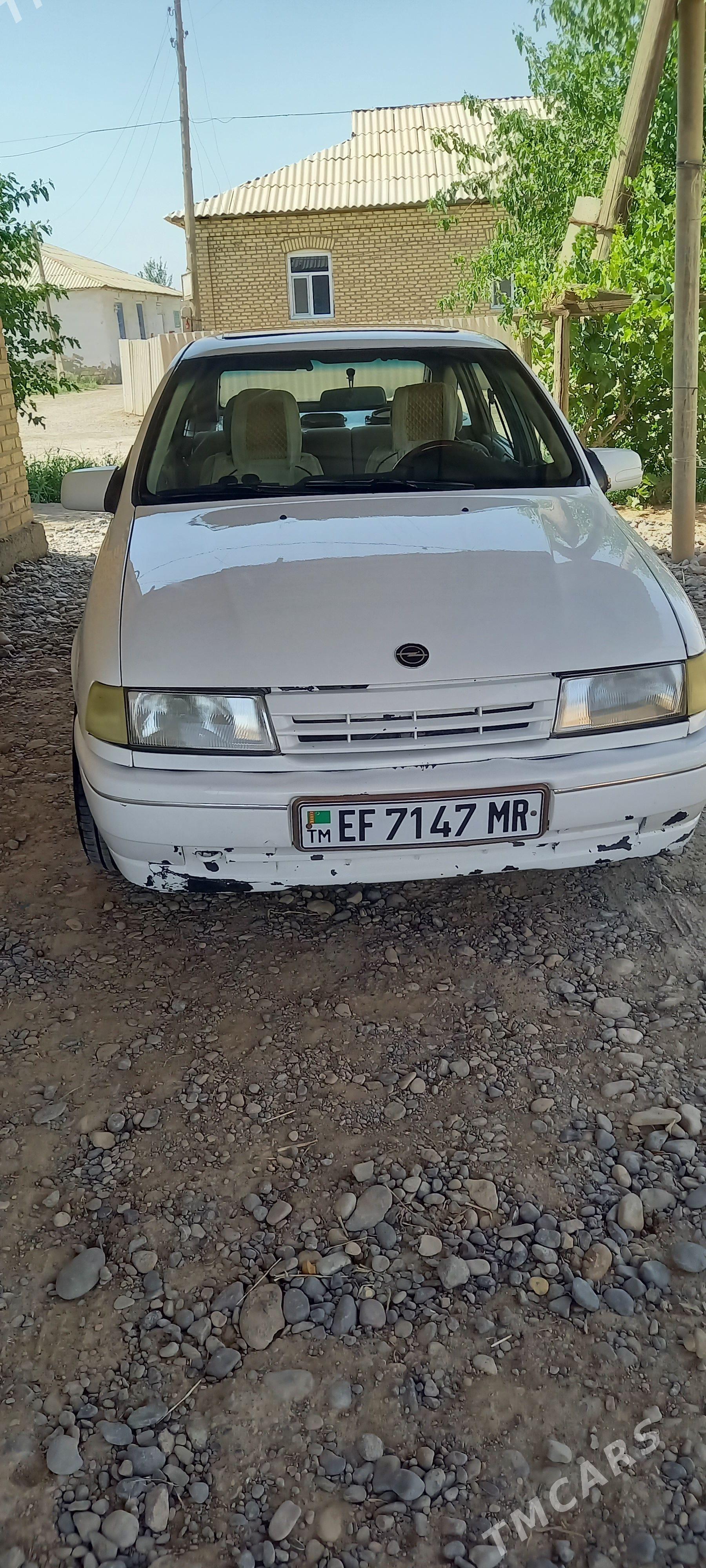 Opel Vectra 1991 - 27 000 TMT - Mary - img 1
