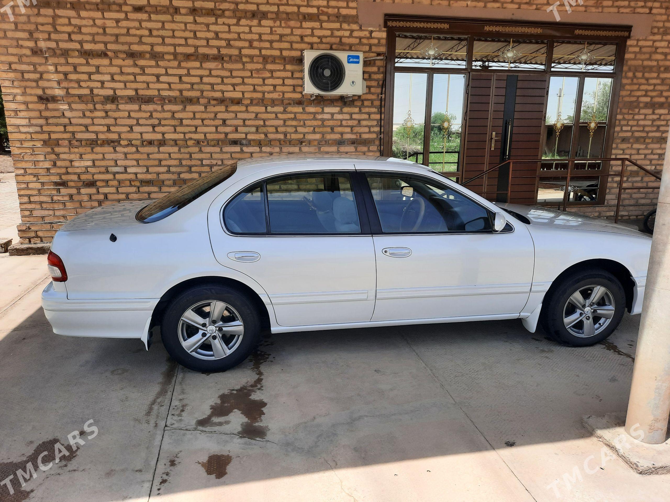 Nissan Maxima 1994 - 70 000 TMT - Туркменгала - img 1