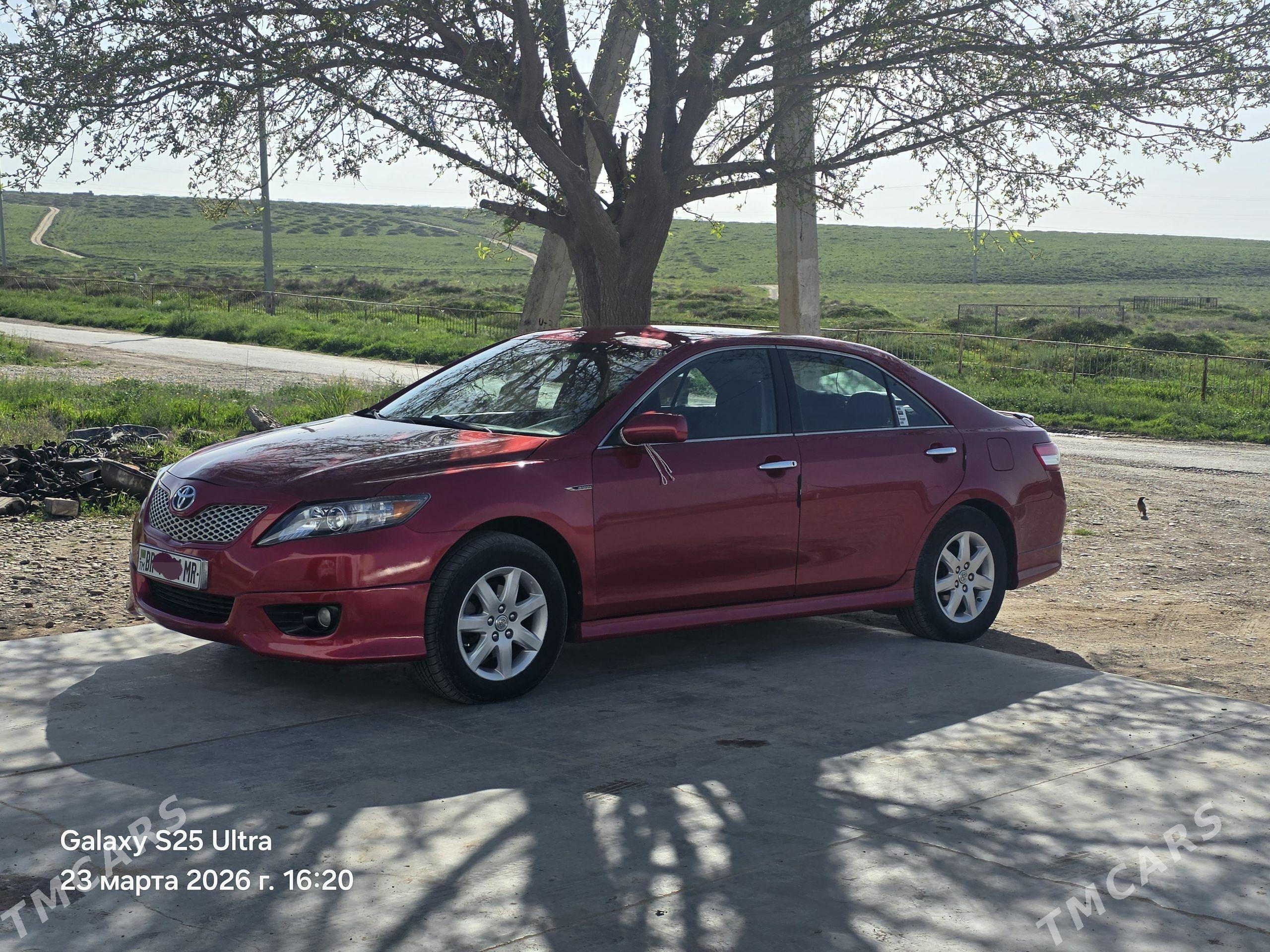Toyota Camry 2010 - 237 000 TMT - Тагтабазар - img 1
