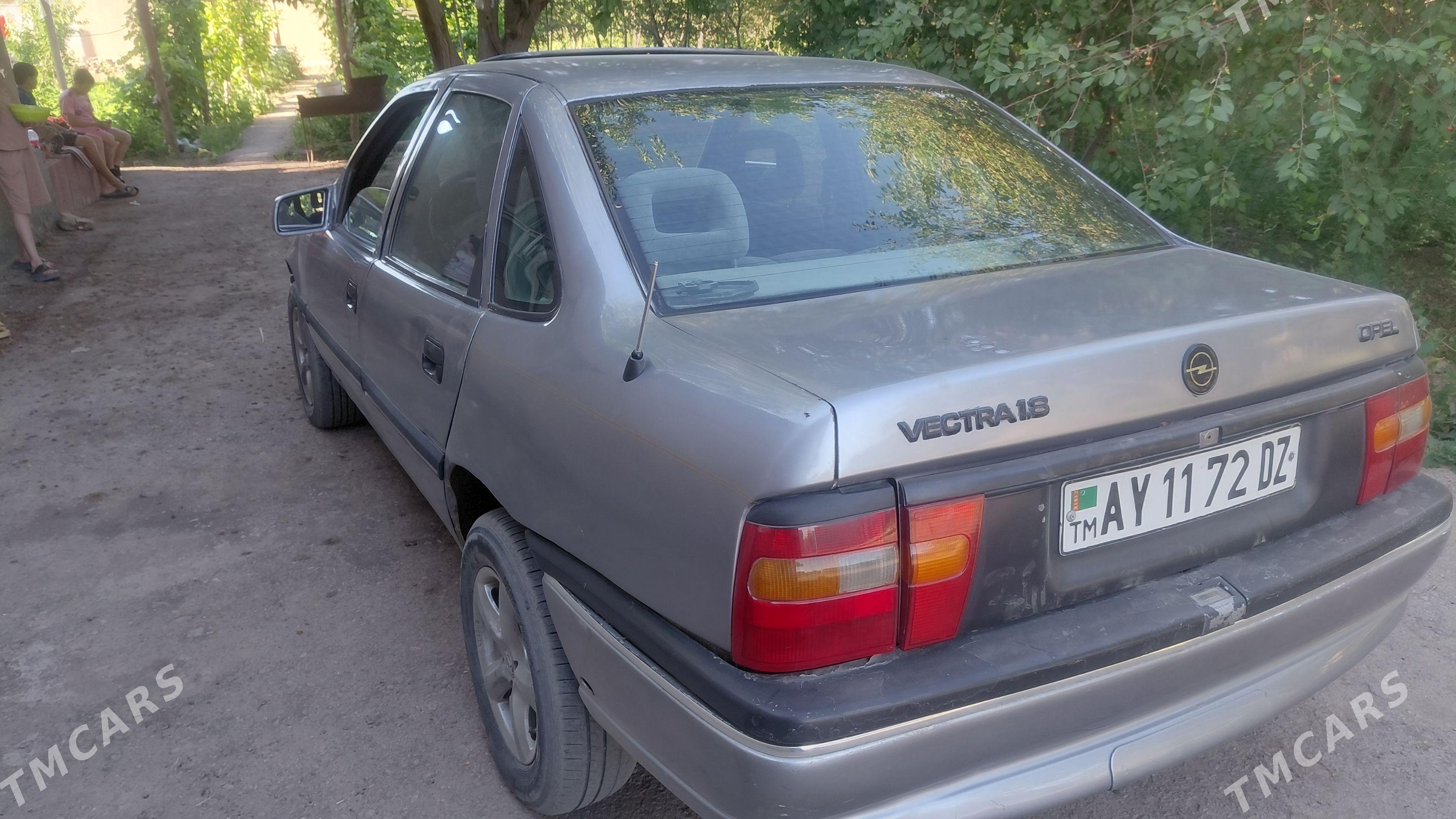 Opel Vectra 1993 - 50 000 TMT - Гурбансолтан Едже - img 1